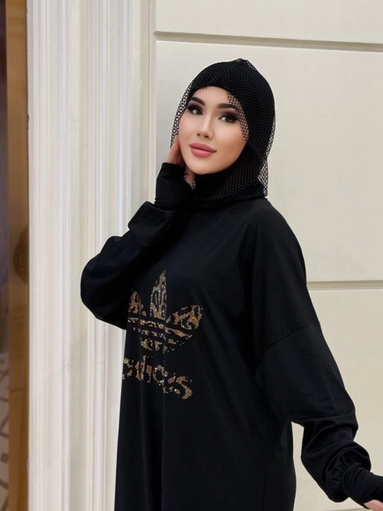 Ayollar uchun maksi abaya ko‘ylak, bezakli print bilan