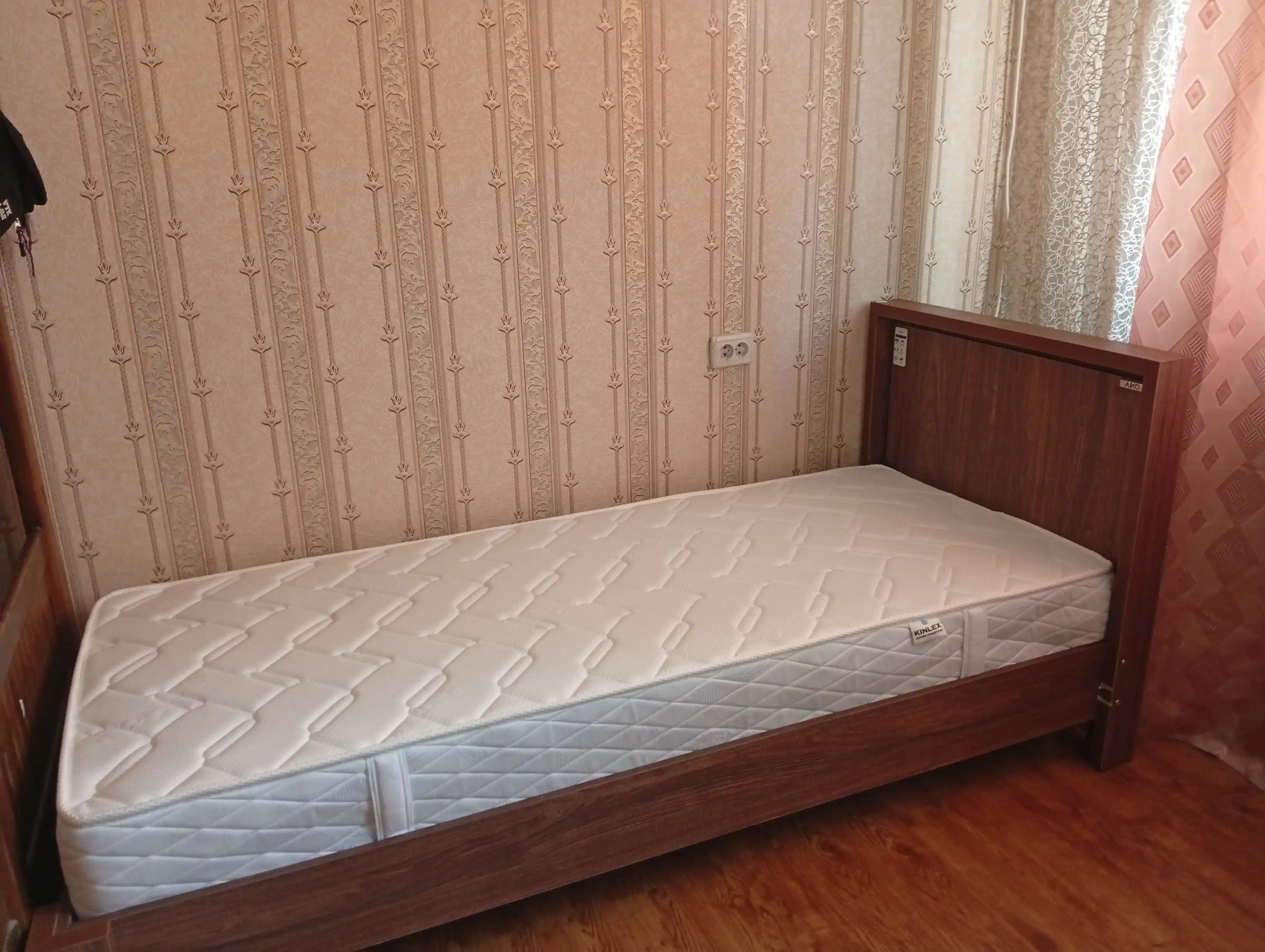 Кровать AIKO Elegant, односпальная, с ортопедическим матрасом, 206х90х90 см