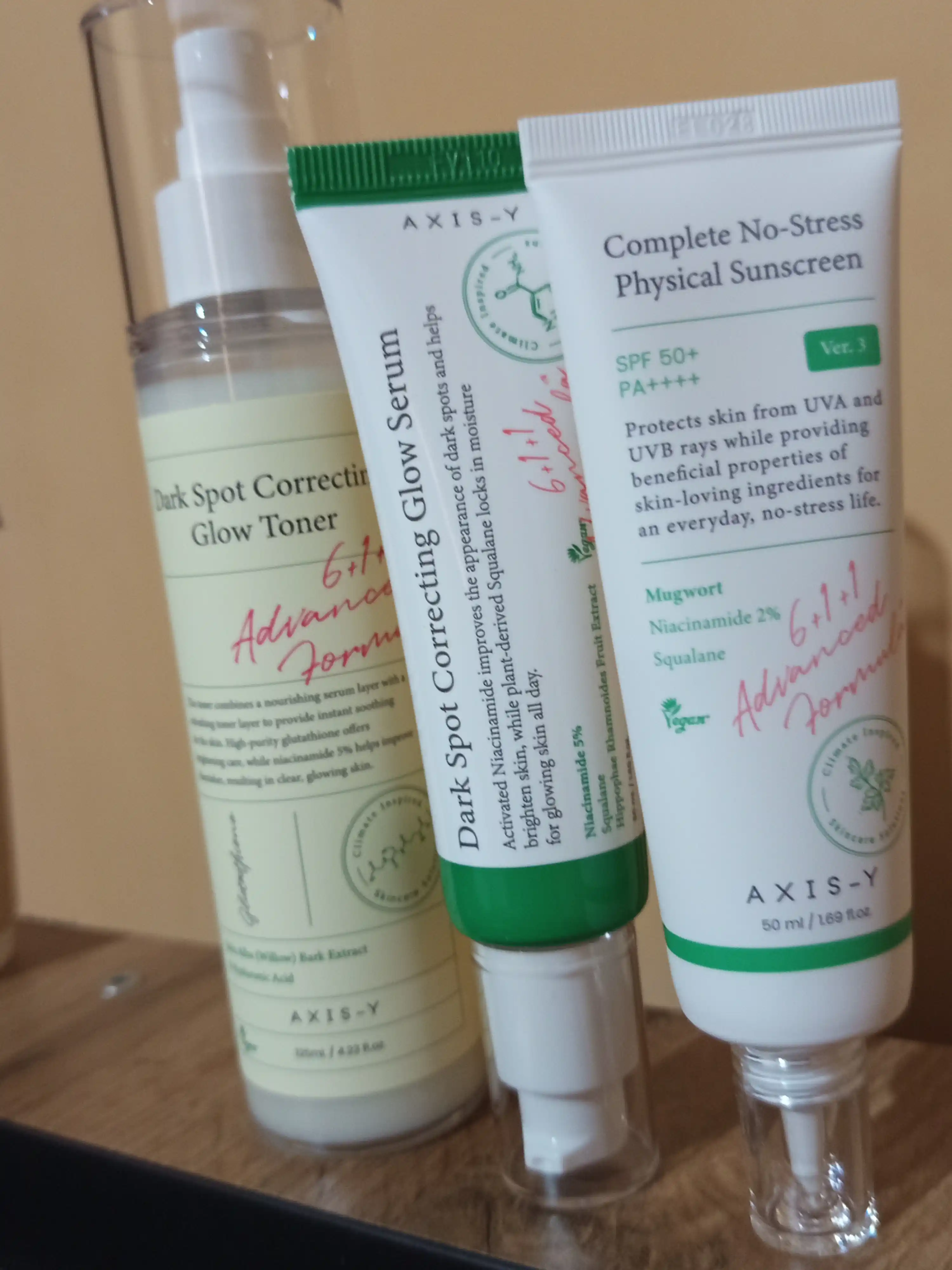 AXIS-Y Dark Spot Correcting Glow Toner — осветляющий тонер от пигментации и пост-акне, 125