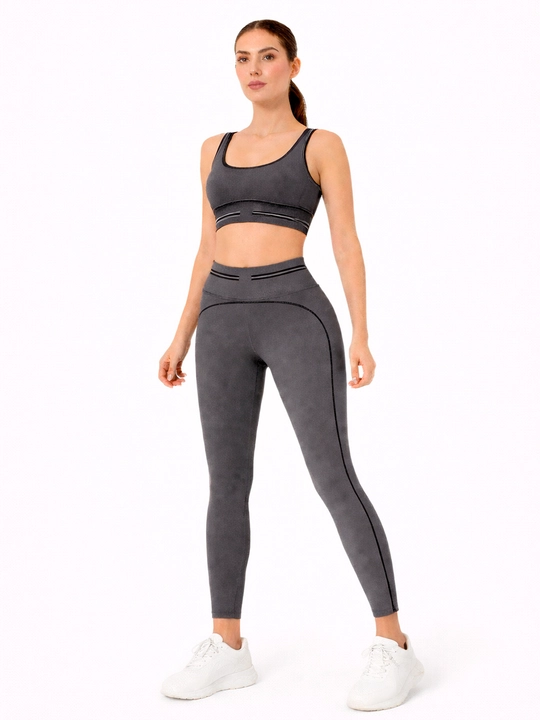Ayollar uchun fitnes sport komplekti (top + leggins) - 