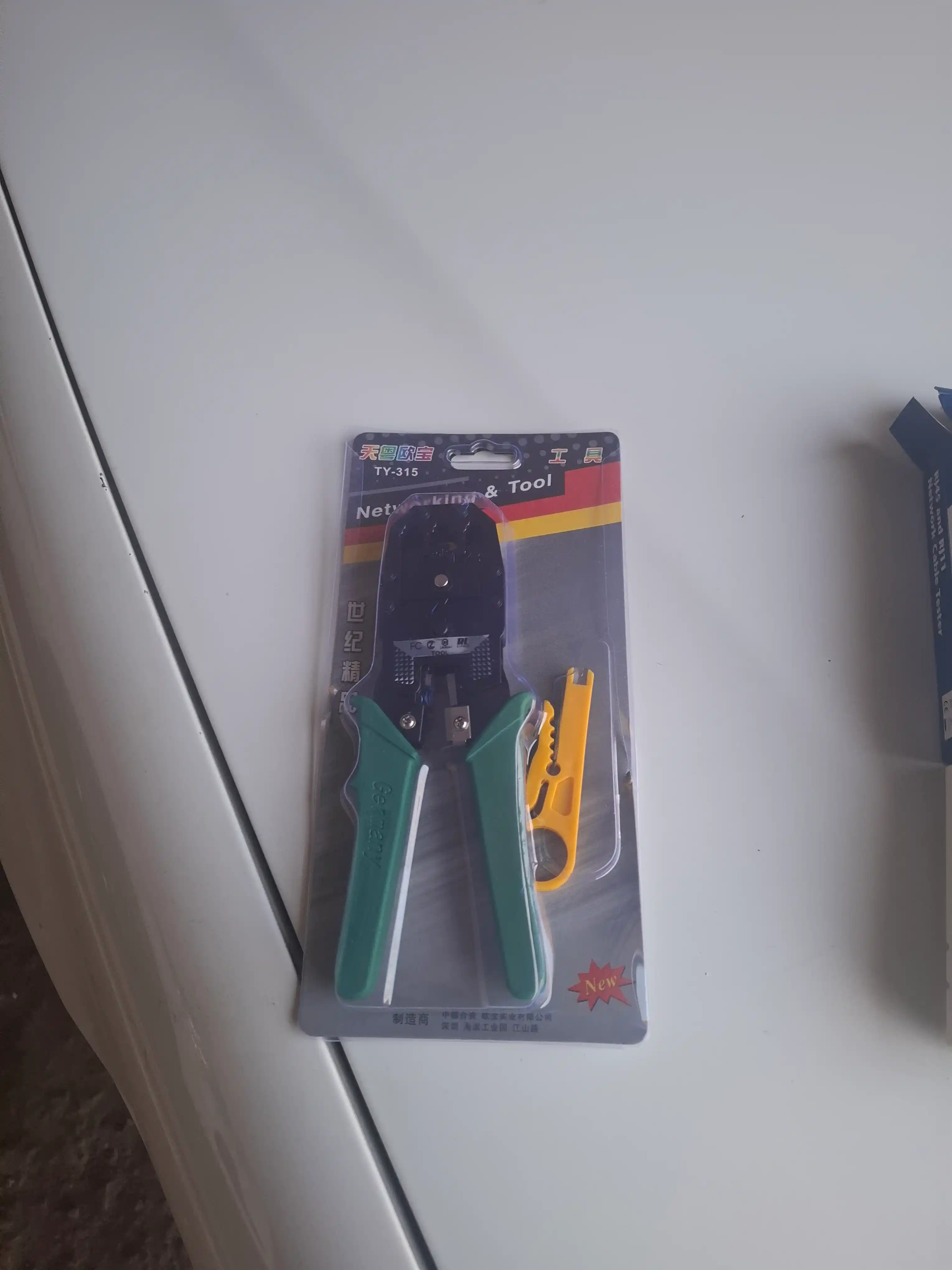 Simlar, kabellarni qisish uchun RJ-45, RJ-11, RJ-12 qisqich asboblari, krimper