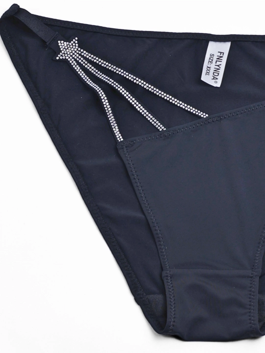 Ayollar ichki kiyim to‘plami, qulay va zamonaviy dizayn, o‘lchamlar 85/XL 90/XXL 95/XXXL