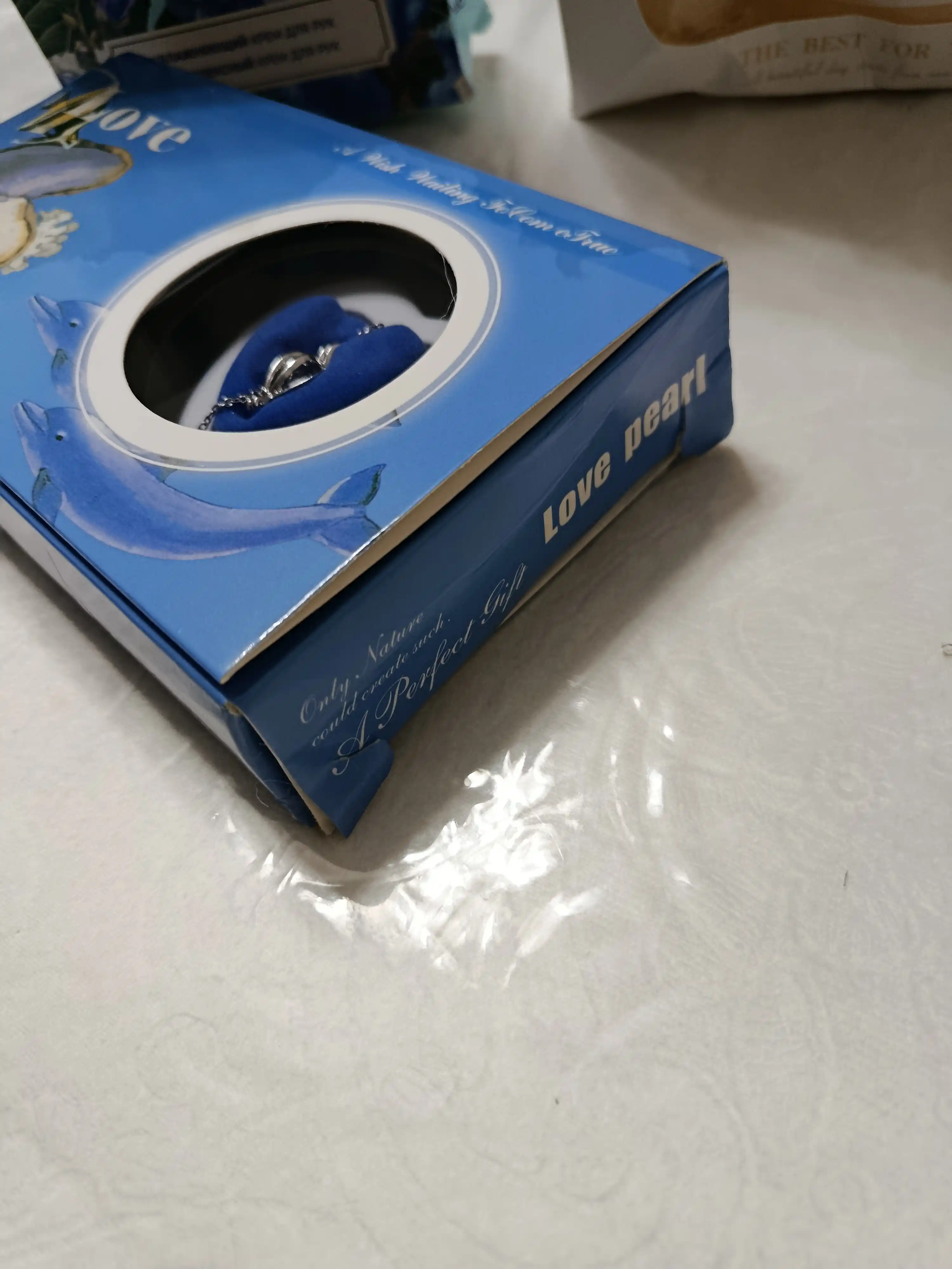 LURE to‘plami — 75 ml qo‘l kremi namlovchi + 75 ml qo‘l kremi kompleks parvarish