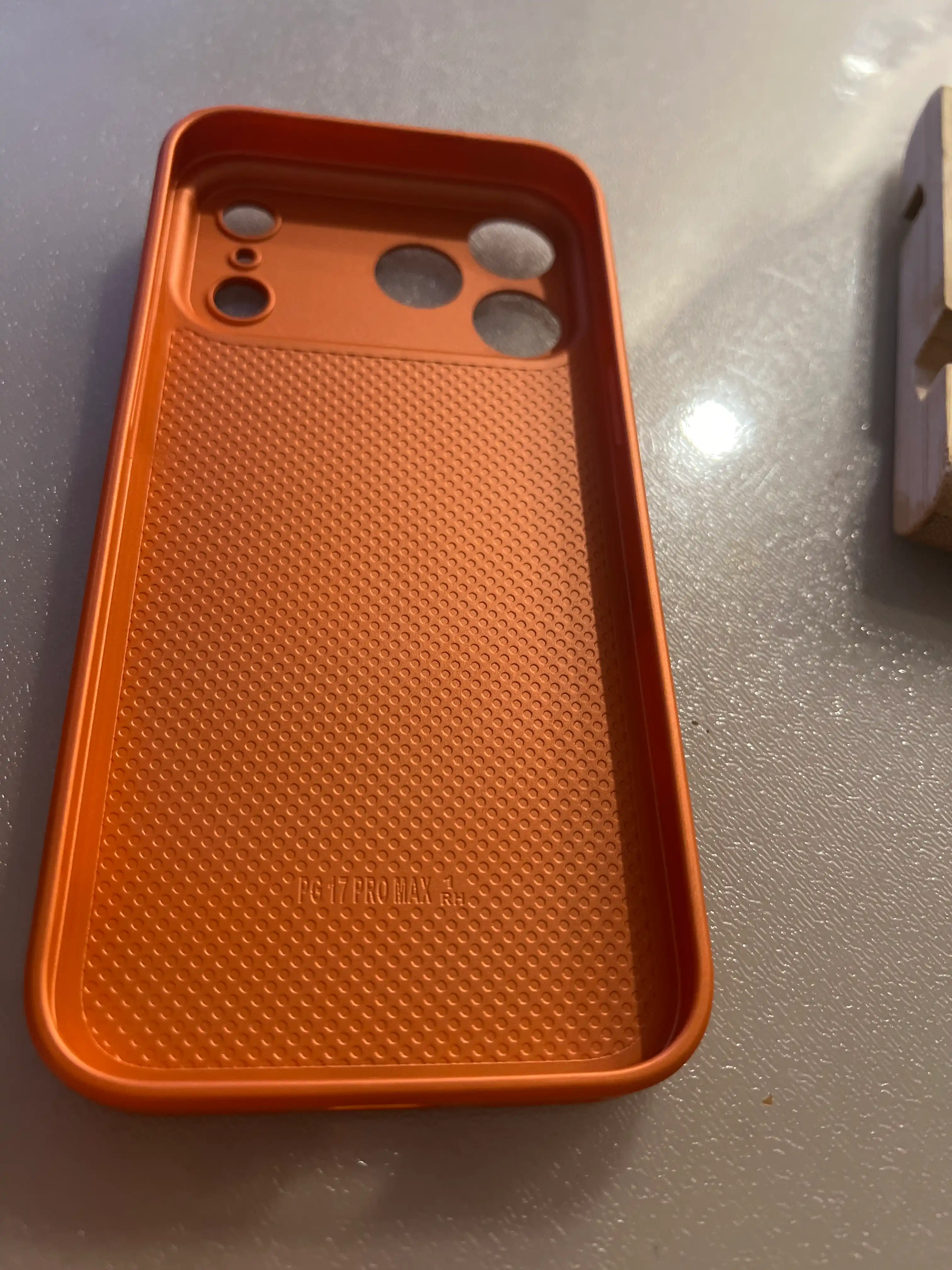 IPhone 17/16/15/14/13 MagSafe – надежная и стильная защита для iPhone