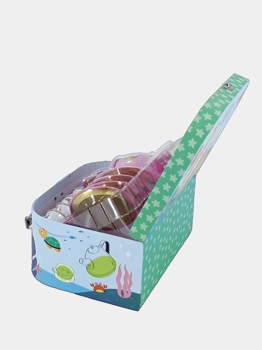 Bolalar uchun "Hello Kitty" metall choy servizi, chamadonchada