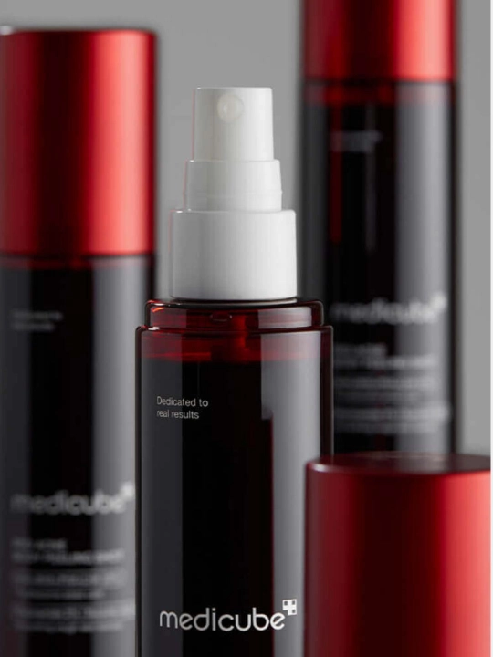 Кислотный пилинг-мист для тела medicube Red Acne Body Peeling