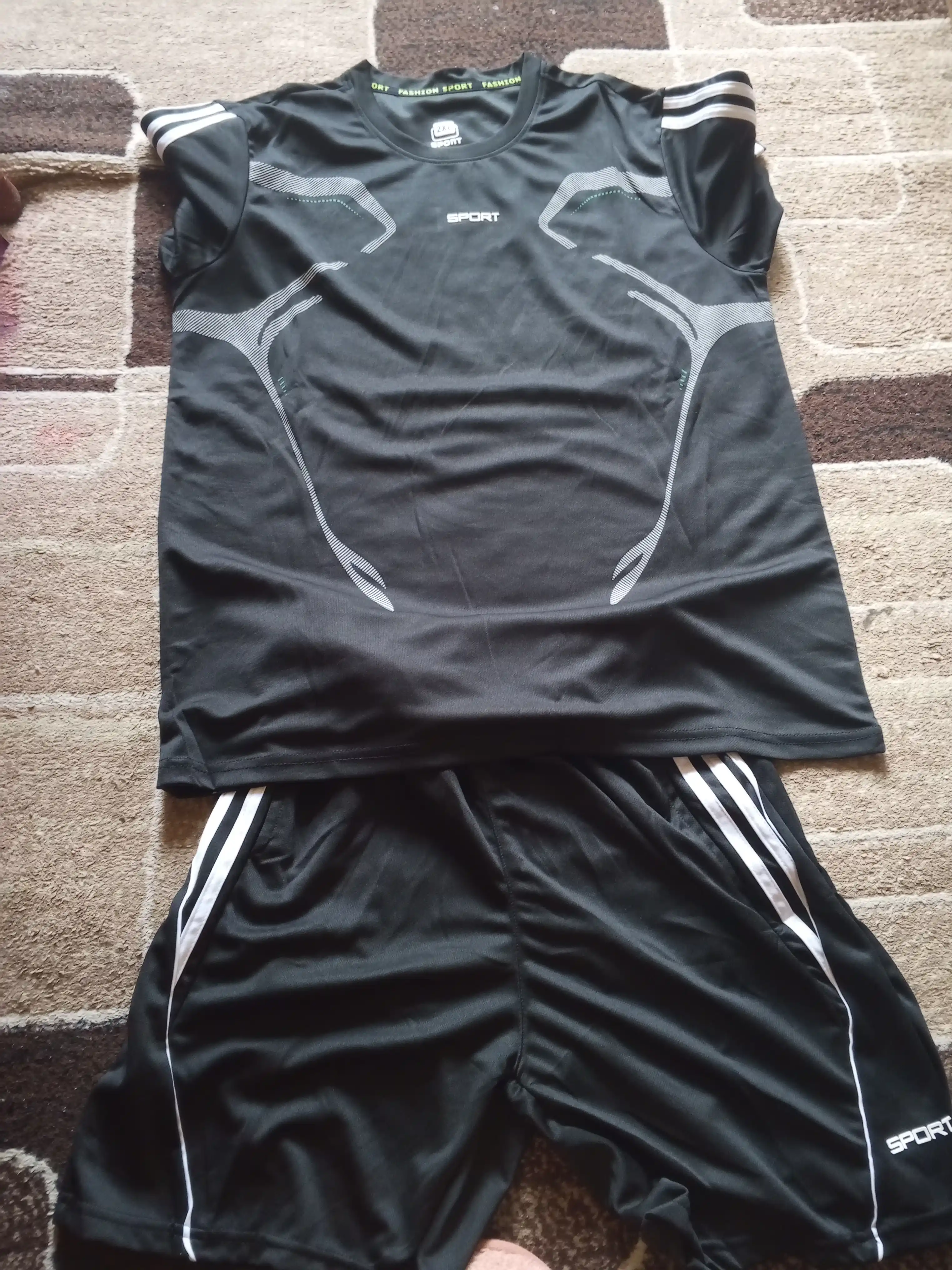 Erkaklar sport kiyimlari, qisqa yengli, fitness forma, uniseks