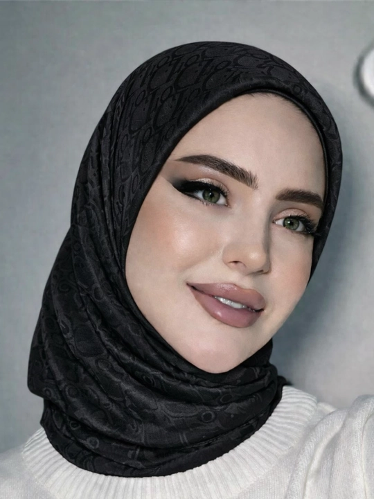 Ayollar ipak ro'mollari, qizlar uchun - 