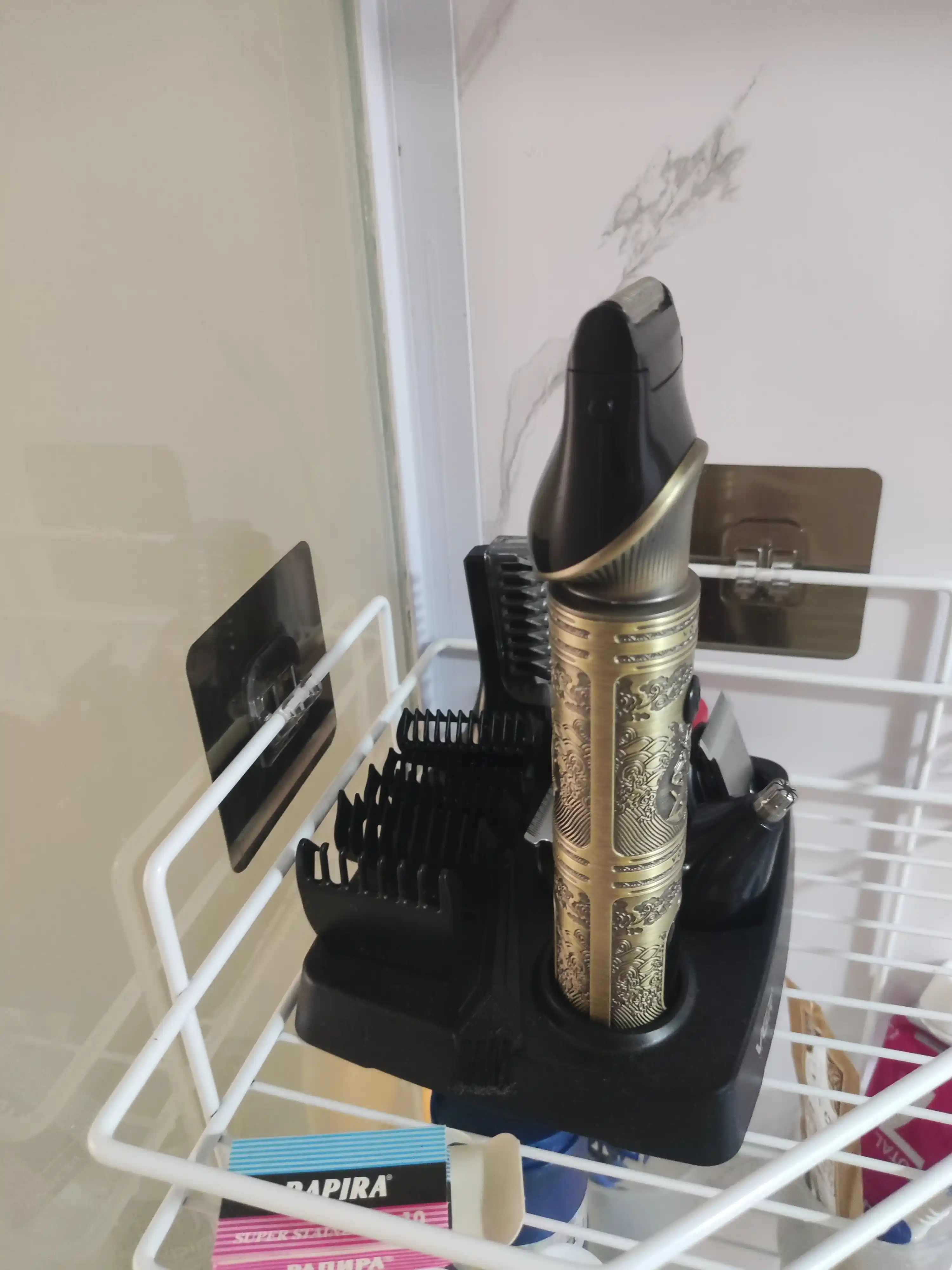 Soch va soqol uchun mashinka , trimmer 10xil nasadka, LED dispay, metal korpus