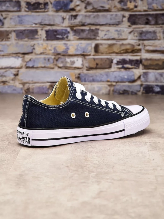 Kedalar Converse sport, yoz-kuz-bahor mavsumi uchun
