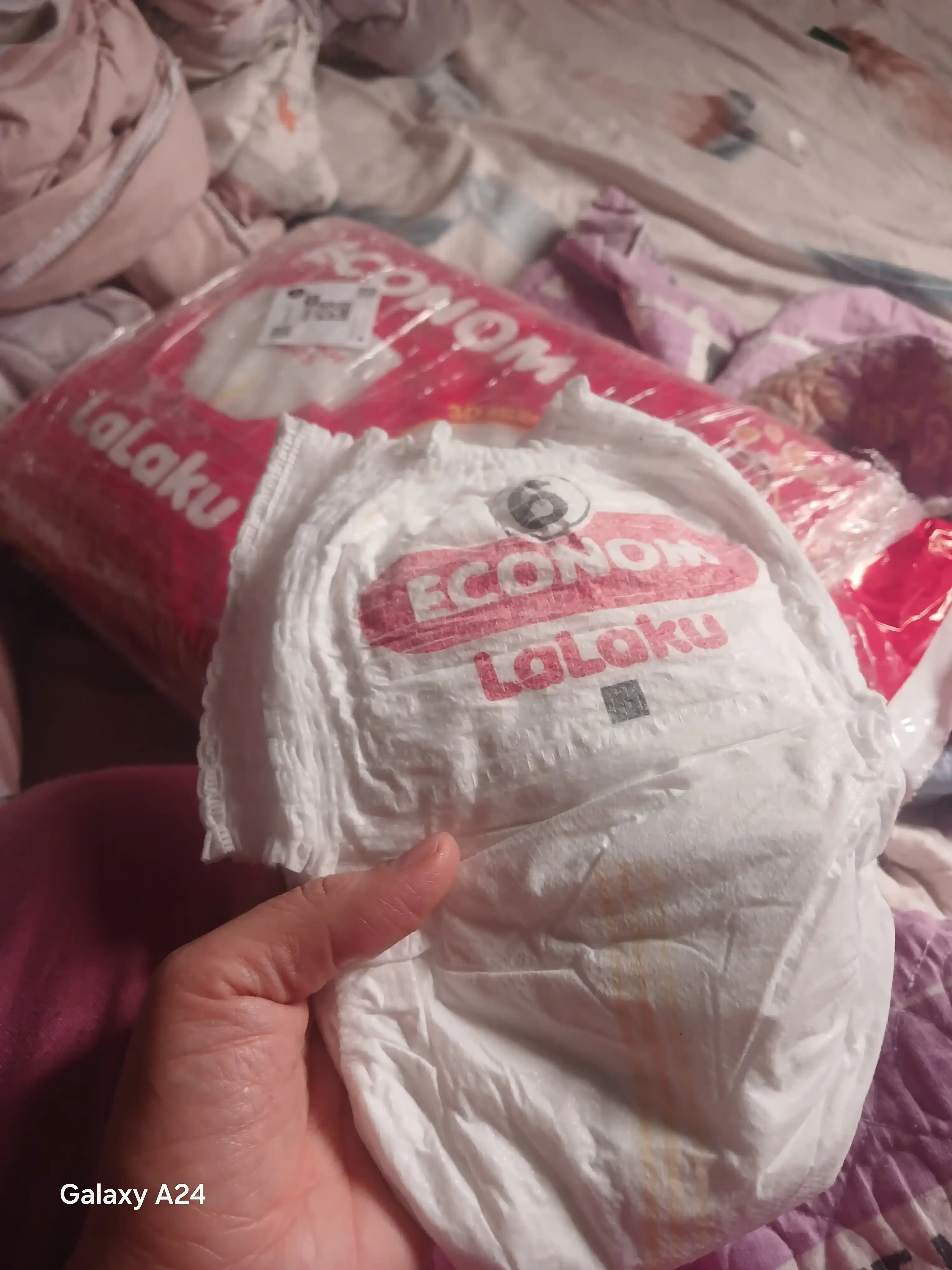 Taglik-trusiklar Lalaku, ECONOM 6 (15+ kg), 56 dona
