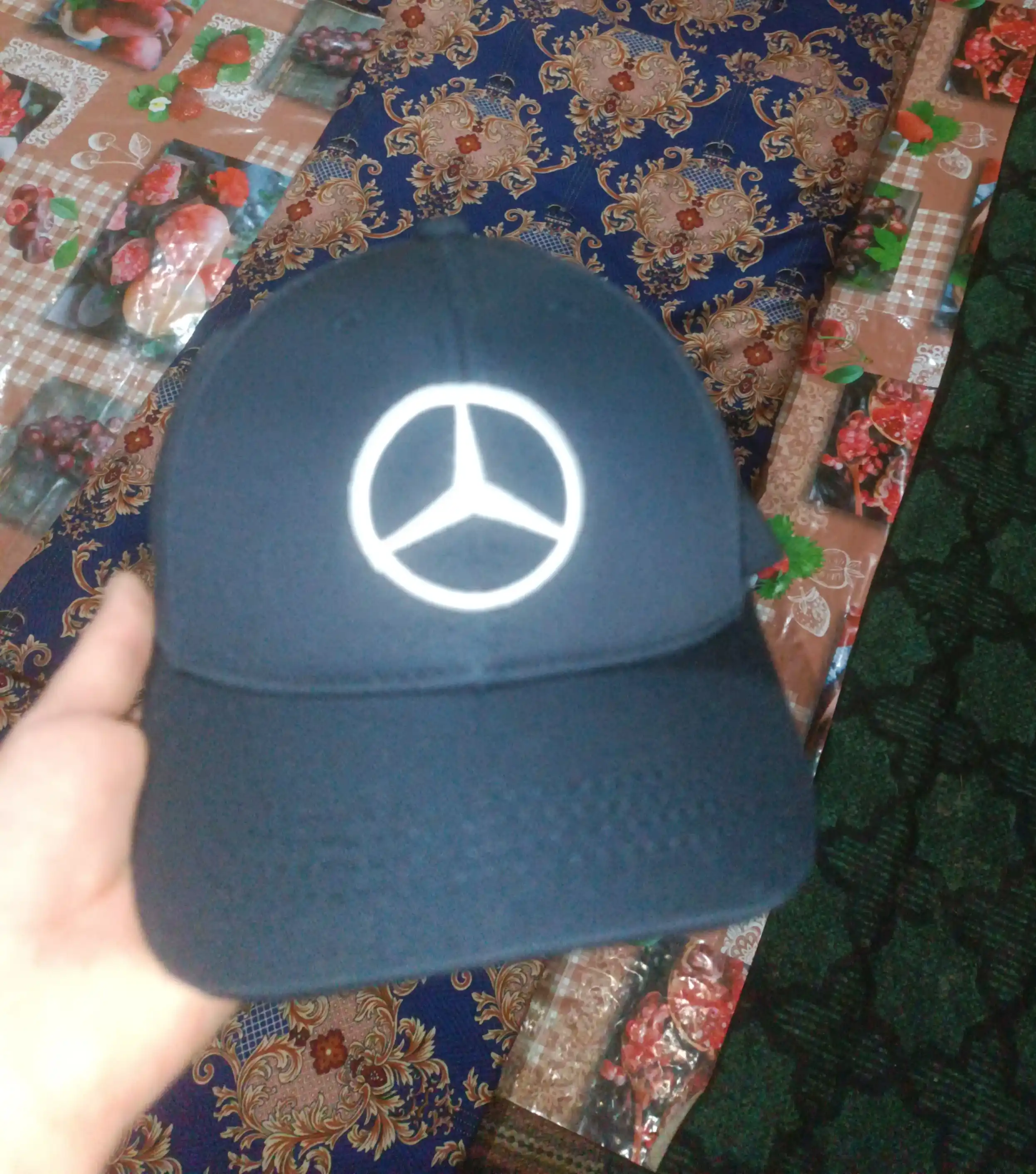 Кепка с логотипом MercedesBenz  спортивный, повседневный стиль универсальный головной убор