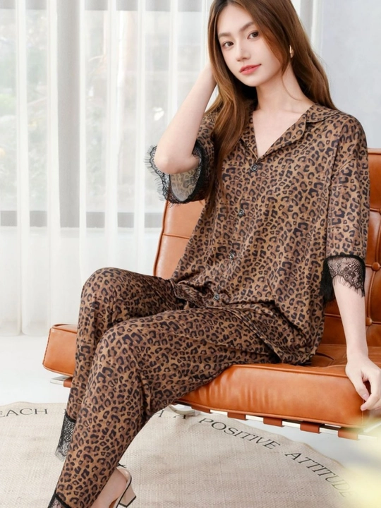 Ayollar pijama komplekt, uy uchun 4 tasi 1 da