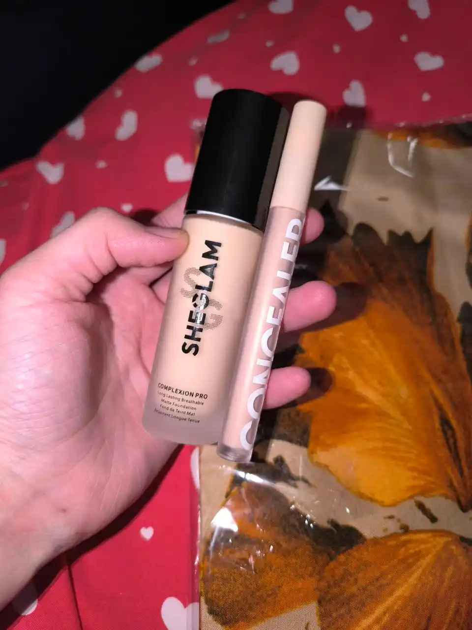 SHEGLAM poydevori, yuz terisi uchun bo'yanish bazasi, tabiiy mat ohang, 35 ml