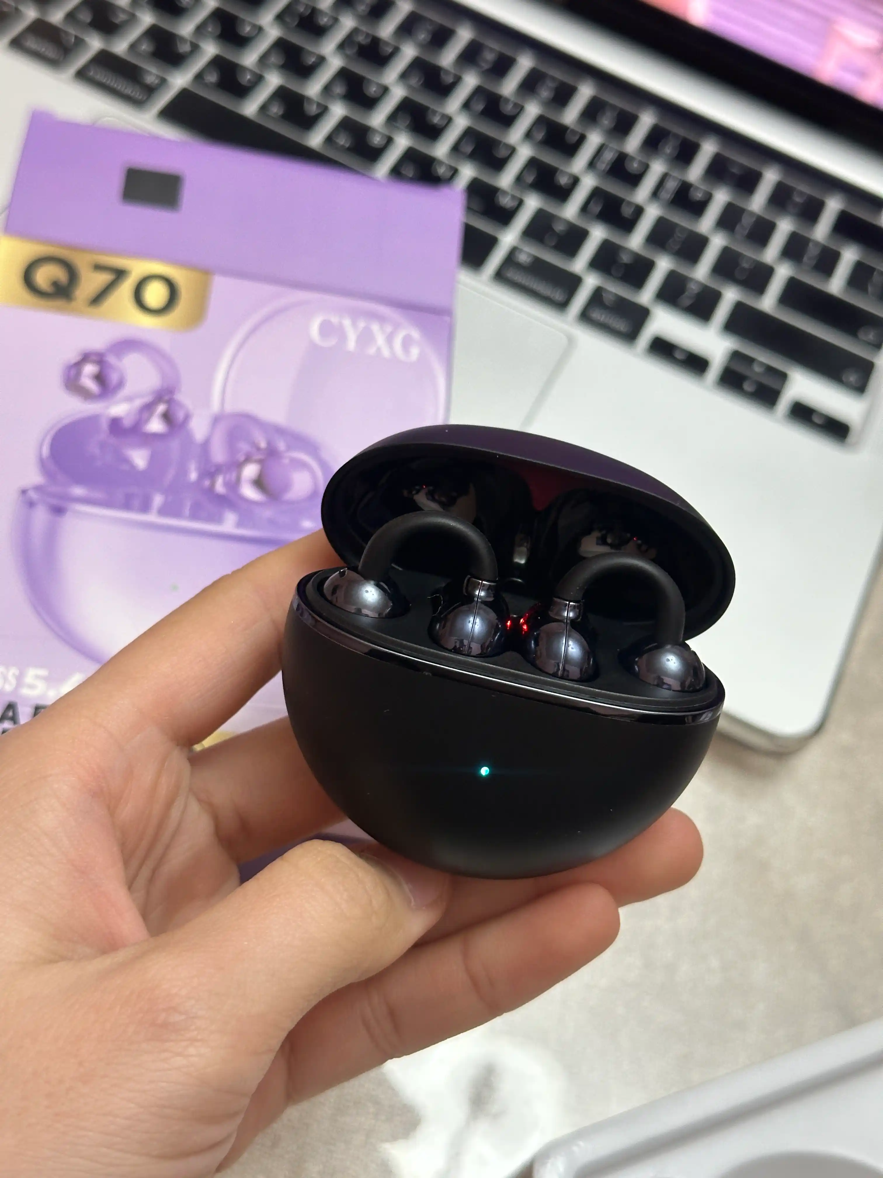 Simsiz Bluetooth quloqchinlar, sensorli boshqaruv va sifatli ovoz bilan