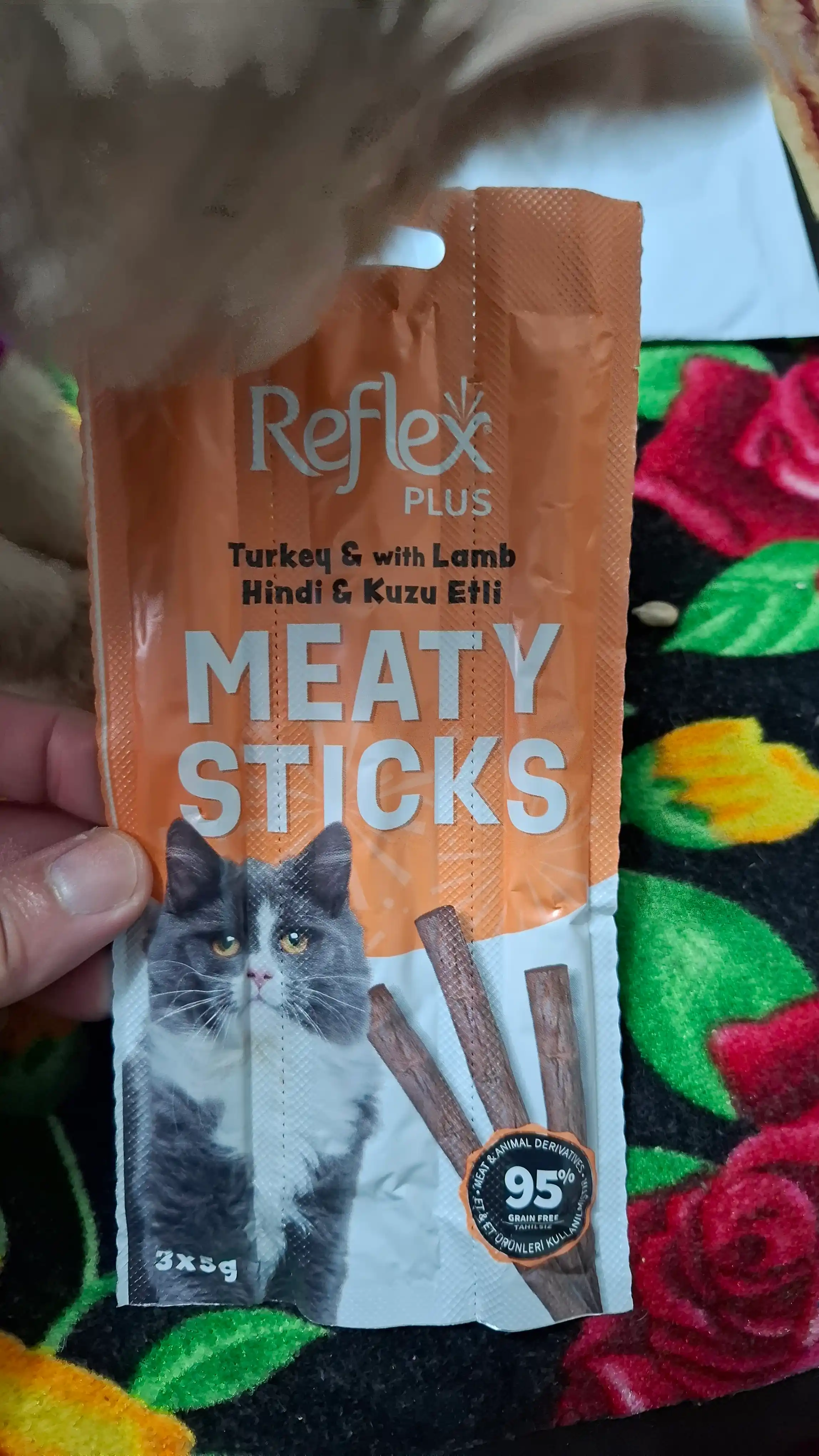 Reflex Plus Meaty Sticks лакомство для кошек, мясные палочки с индейкой и ягненком, 3 × 5 г