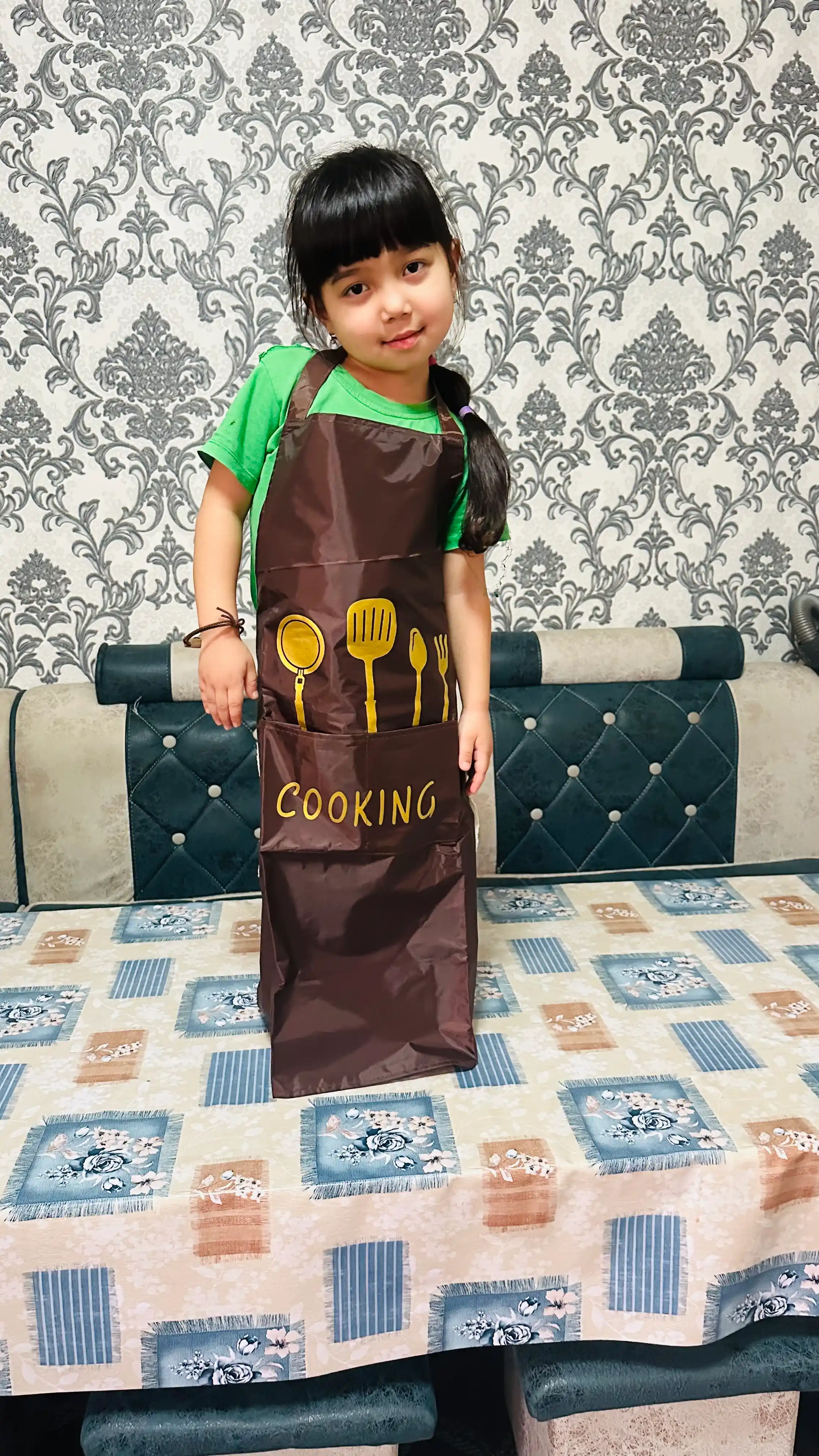Женский кухонный фартук, с карманами