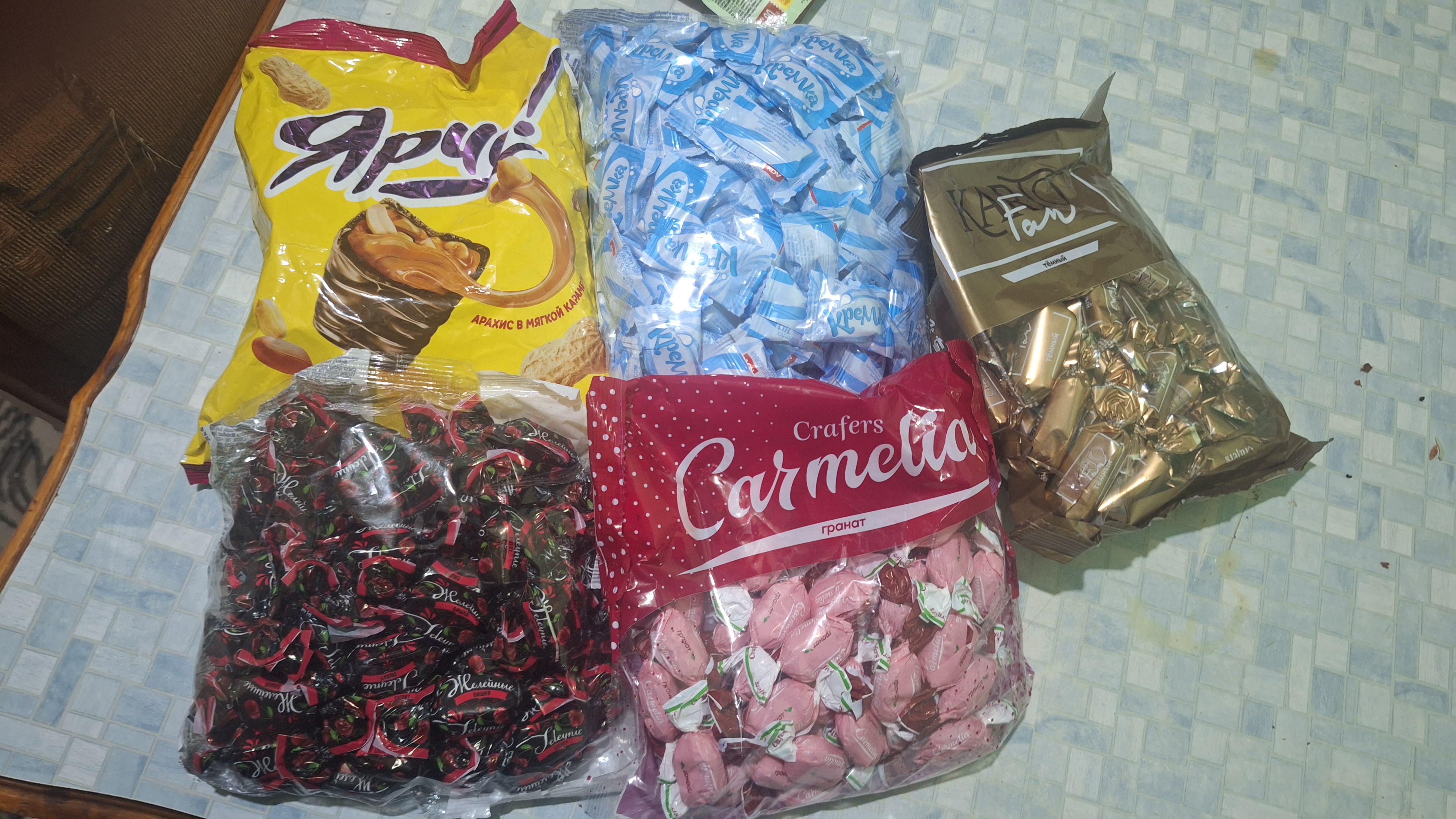 Crafers Fan shokolad ta’mli kartoshka shokolad konfeti (440 gr)
