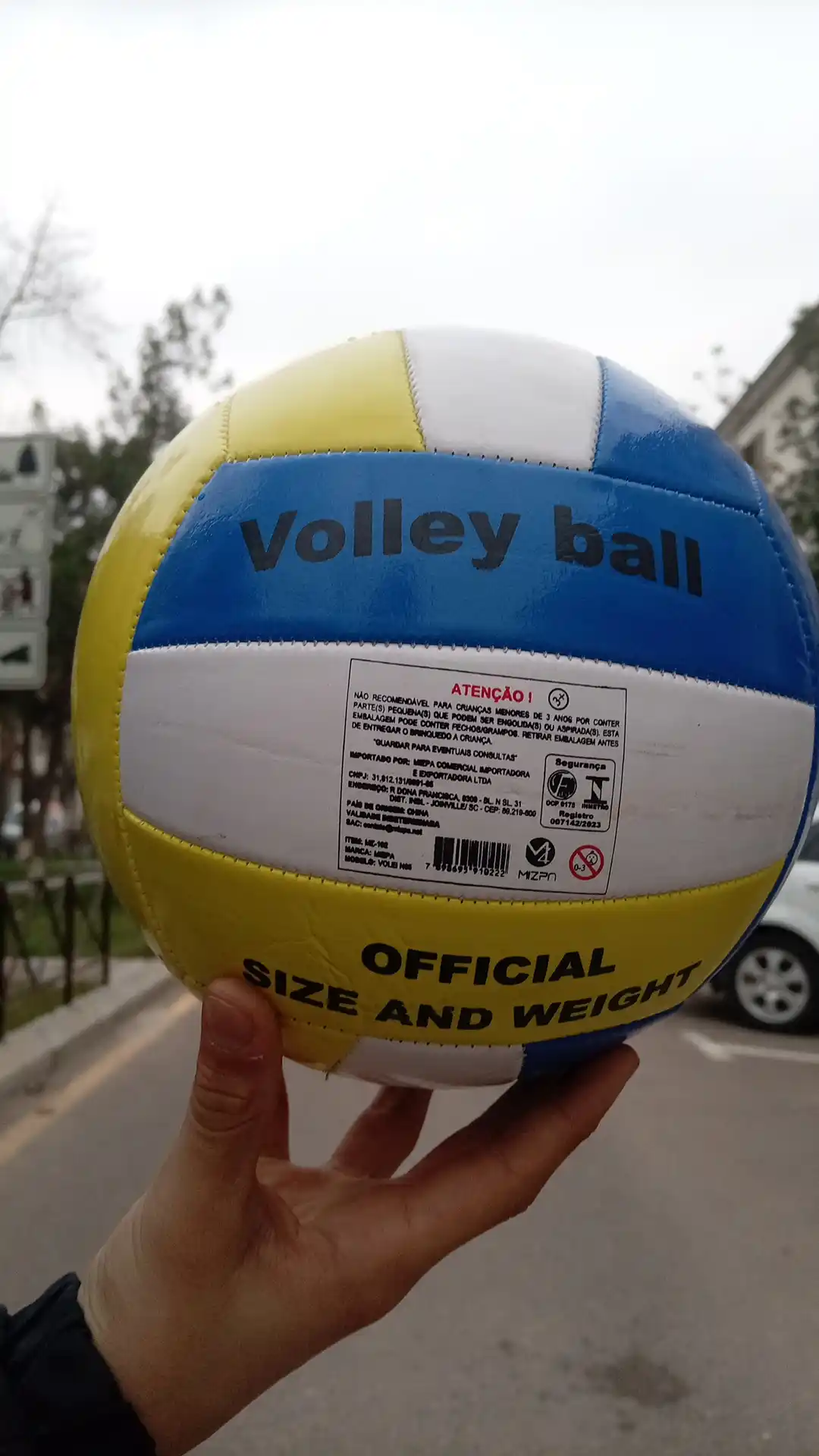 Voleybol to‘pi, mashg‘ulotlar uchun, ishirish ignasi sovg‘aga