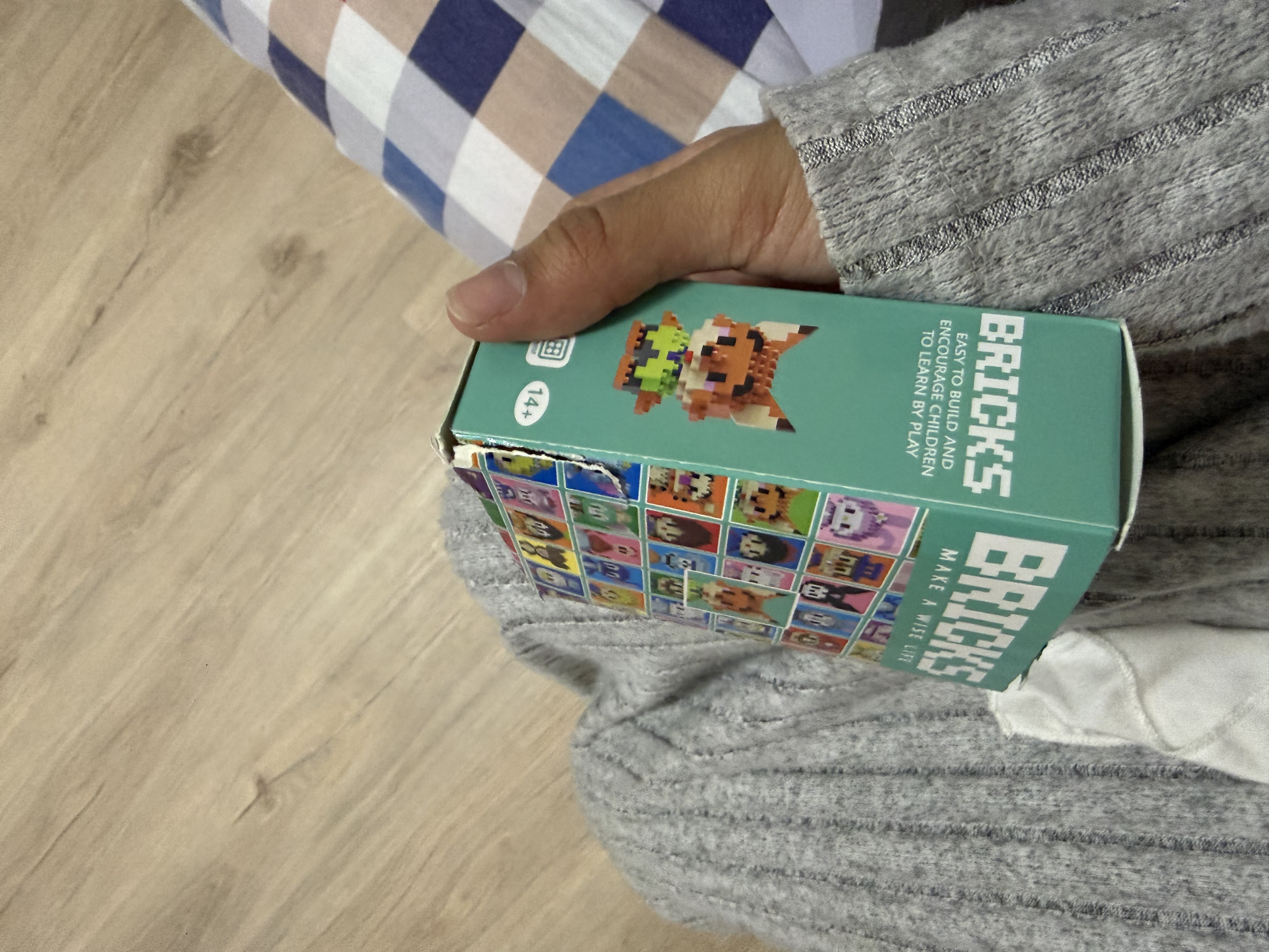 Konstruktor 3D blok, mini Lego, bolalar va kattalar uchun o'yinchoq jumboq, raqamlar sariq