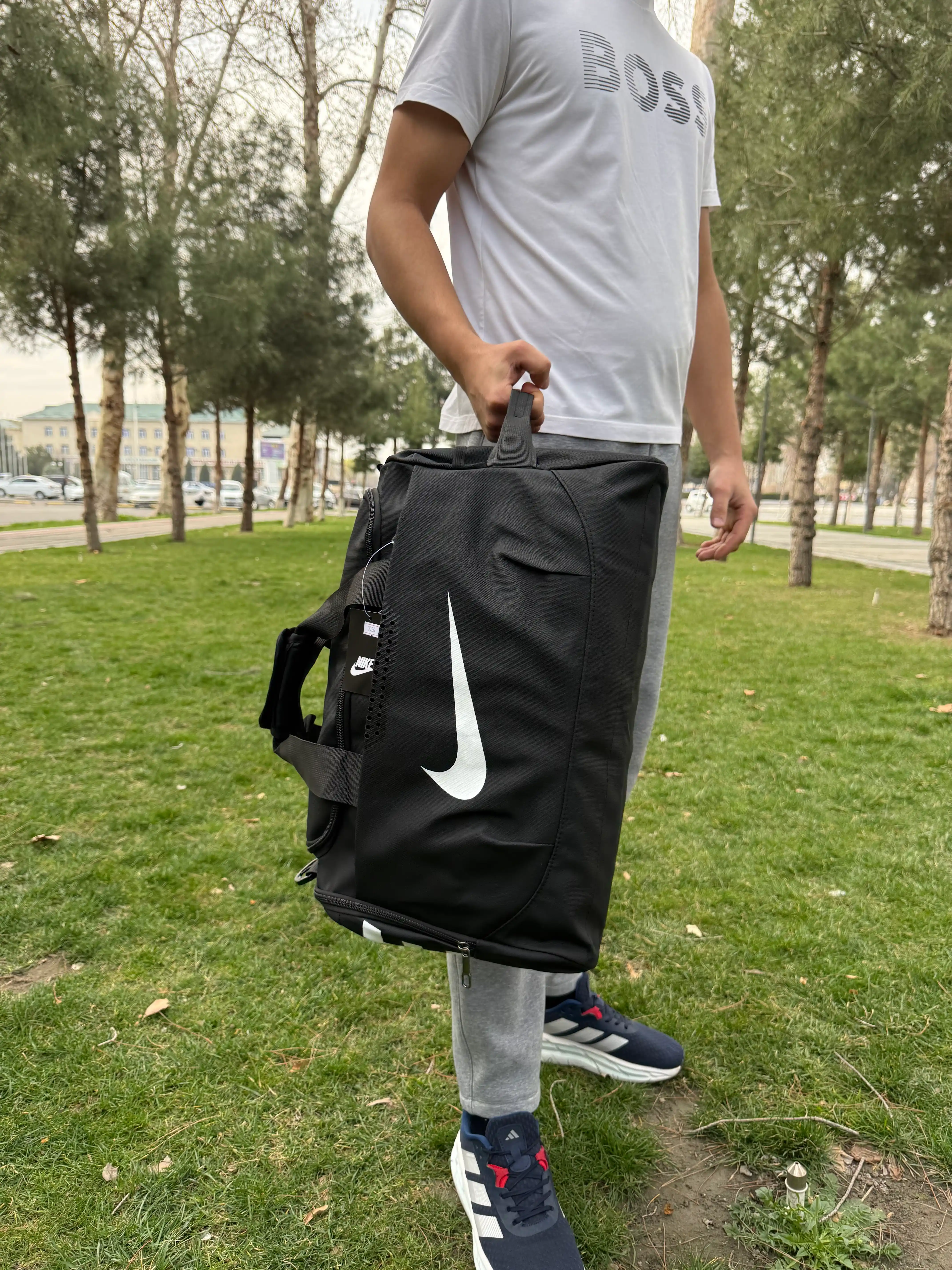 Sport sumkasi, erkaklar, ayollar, fitnes va mashg‘ulotlar uchun, poyabzal bo‘limi bilan