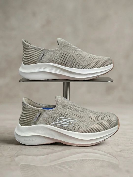 Skechers Hands-Free - erkaklar uchun demimavsum slipon krossovka, yengil va yumshoq, 40-45