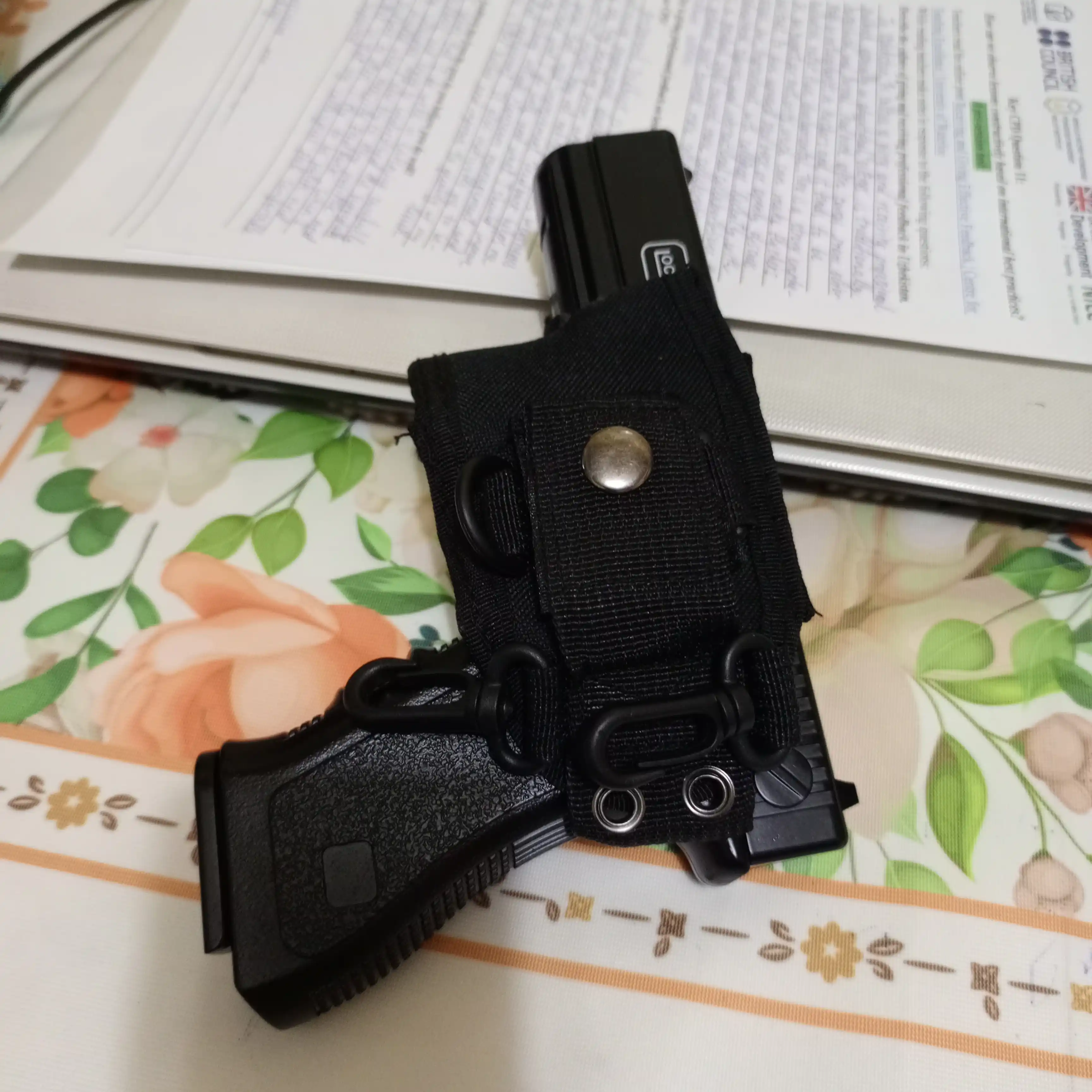 Игрушечный пневматический пистолет Airsoft Gun C15A, 18+, 6 мм BB, черный