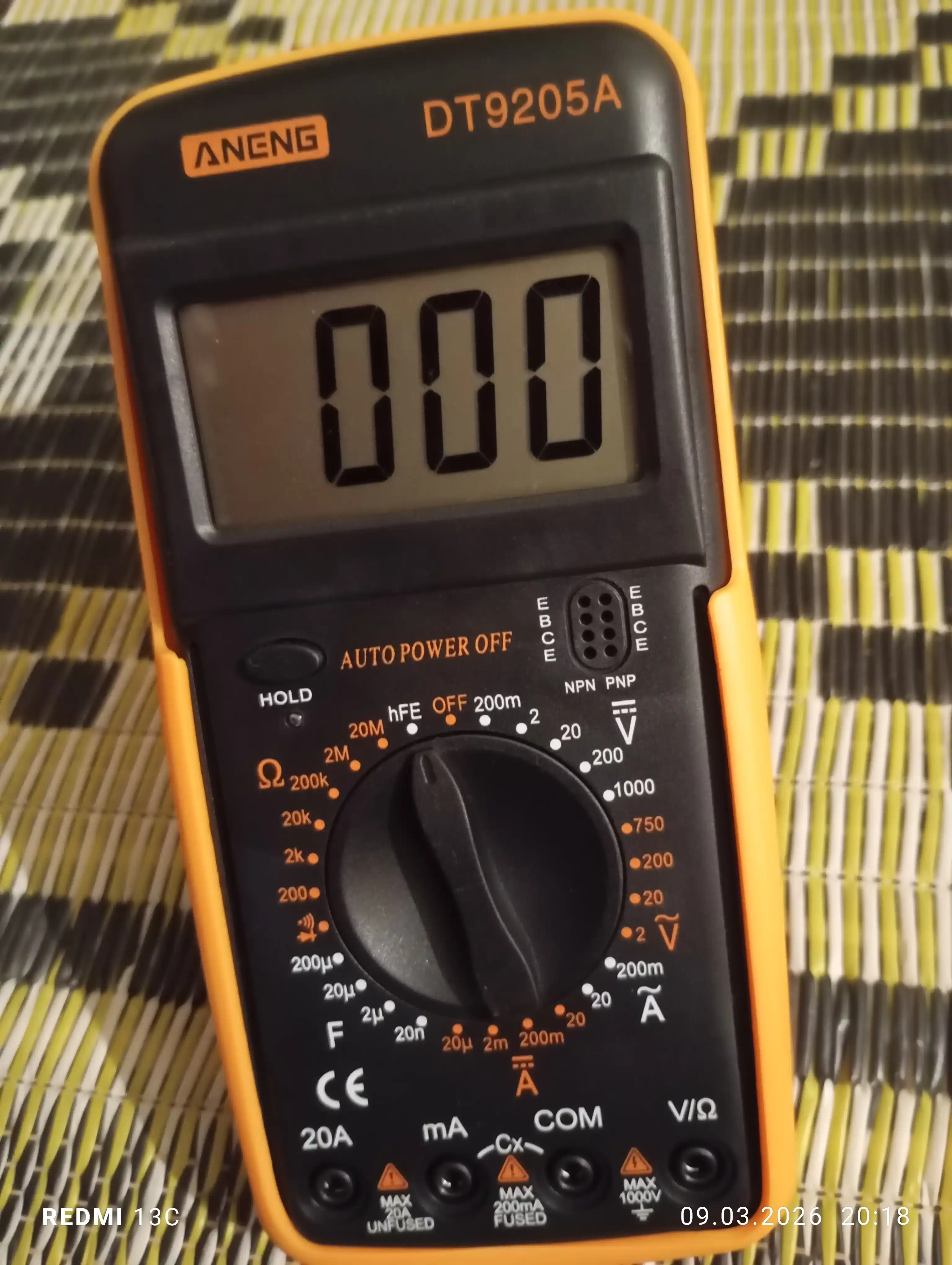 Multimetr DT-9205A ko'p funktsiyali raqamli multimetri, professional tester, LCD displey