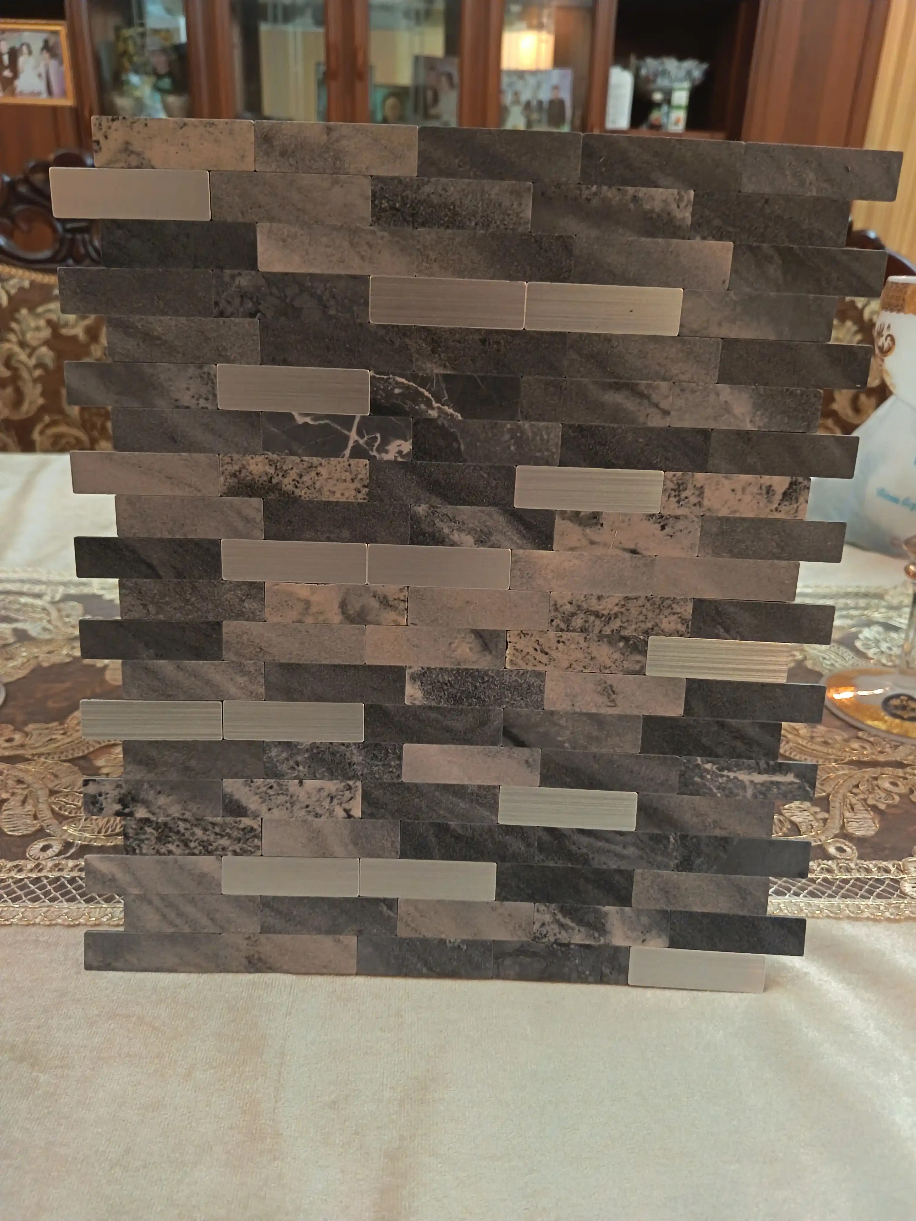 Devor uchun o‘zi yopishadigan mozaikali qattiq pvx panel 30.3 × 27.5 sm, bezakli 3D panel