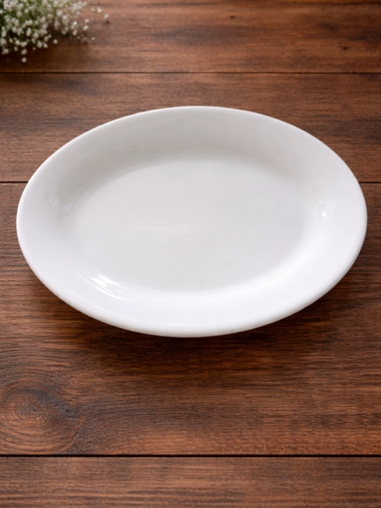 20 × 14 sm o‘lchamdagi oval tarelka