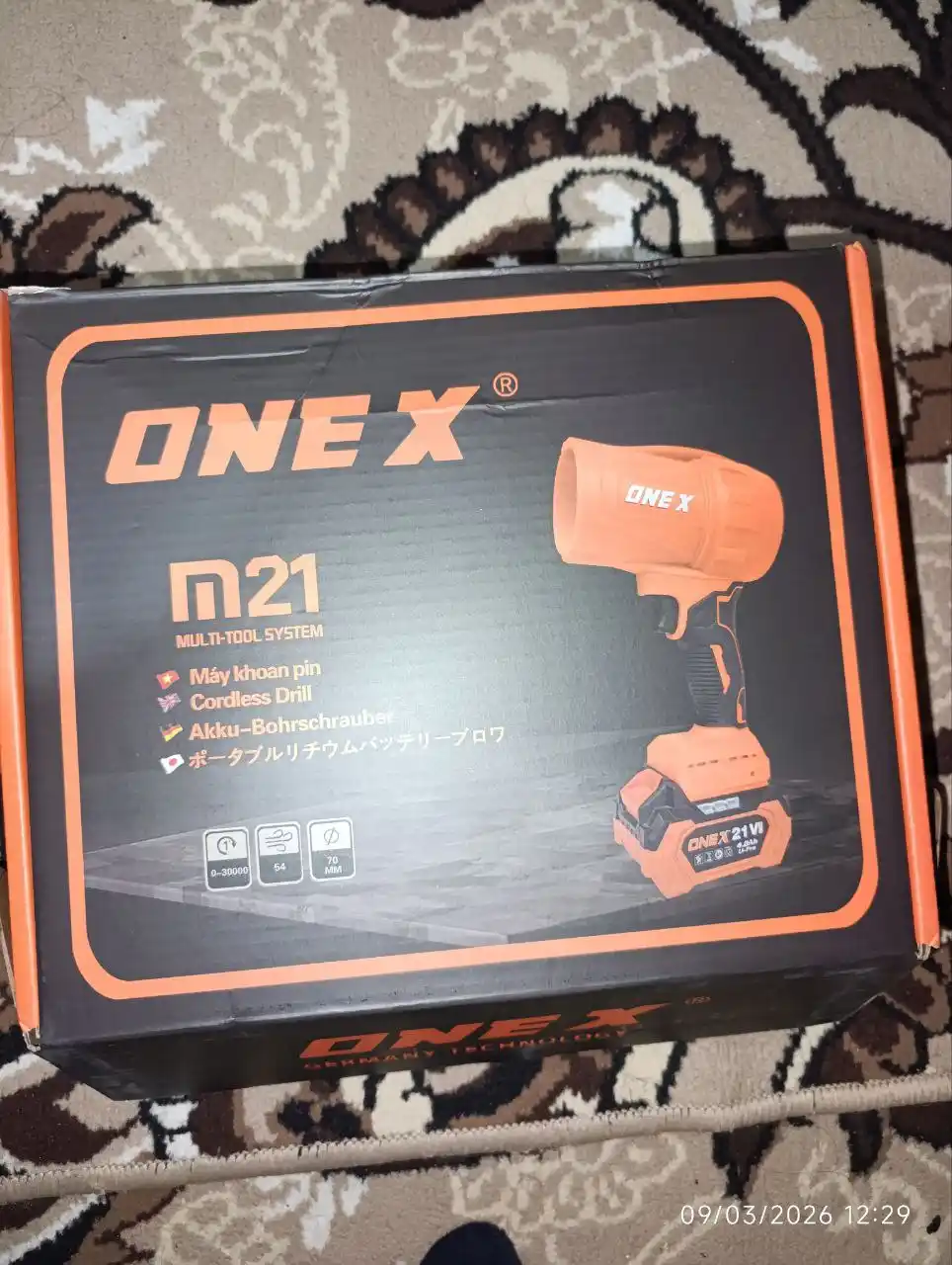 Akkumulyatorli havo puflagich ONEX XBC01 21V 4Ah 52 m/s 2 ta batareya bilan