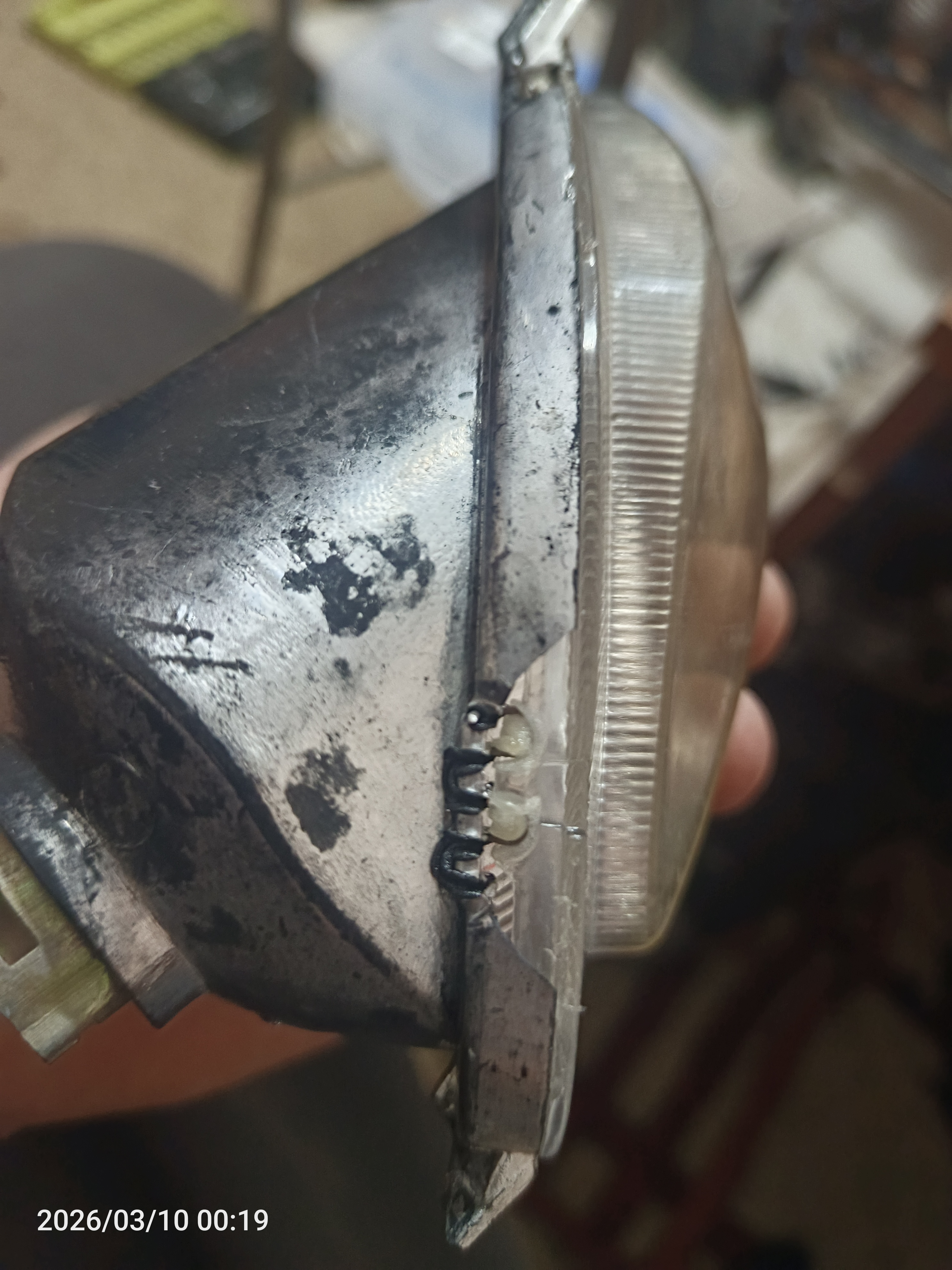 Plastmassa, bamperlarni ta’mirlash uchun impulsli kavsharlagich, elektr termostepler