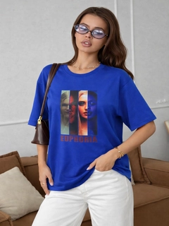 Синий