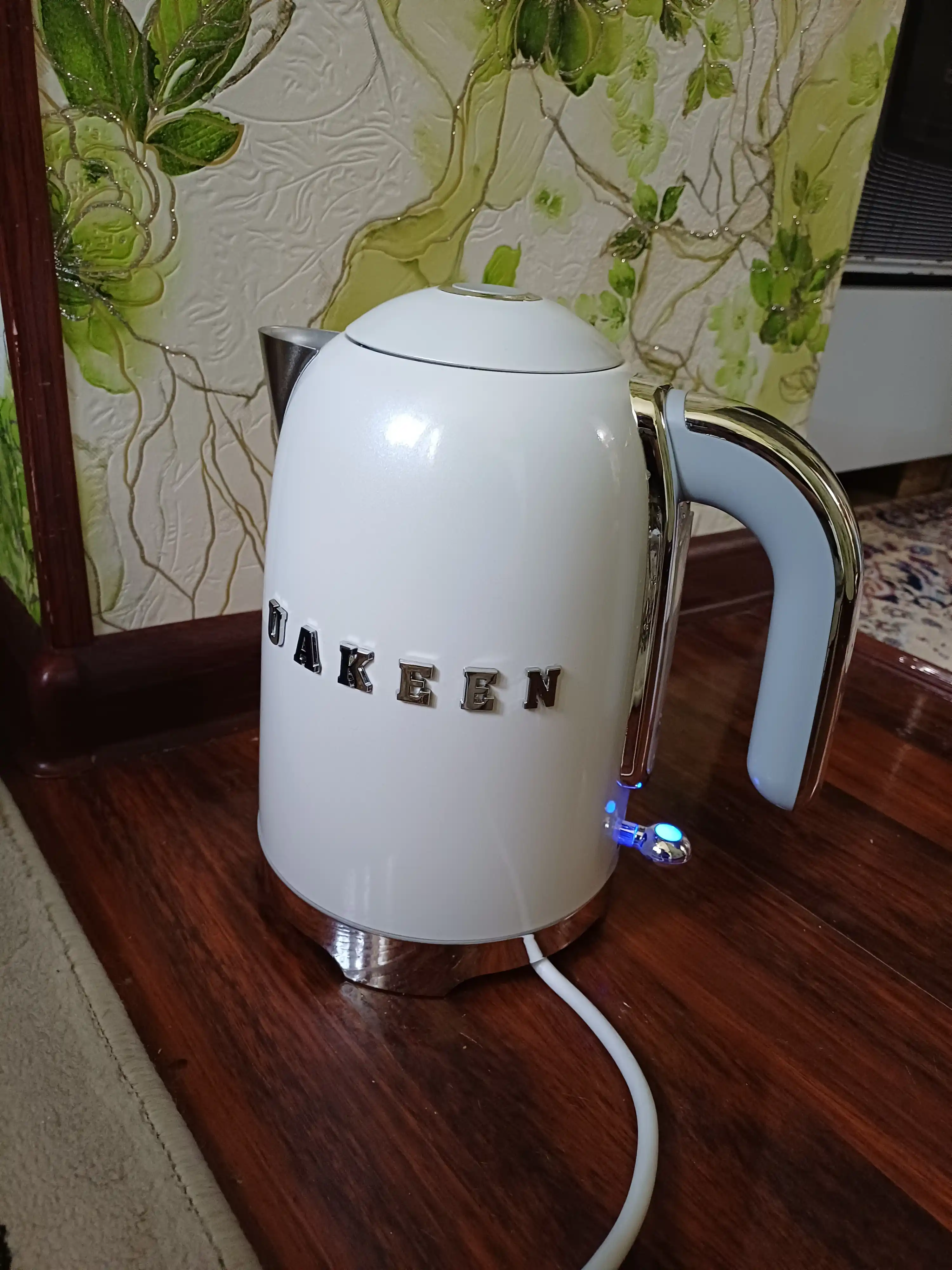 Elektr choynak UAKEEN, 2 litr, 2200 W