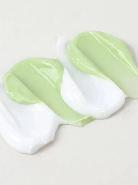 Успокаивающий крем для проблемной кожи Round Lab Pine Calming Cica Cream Plus