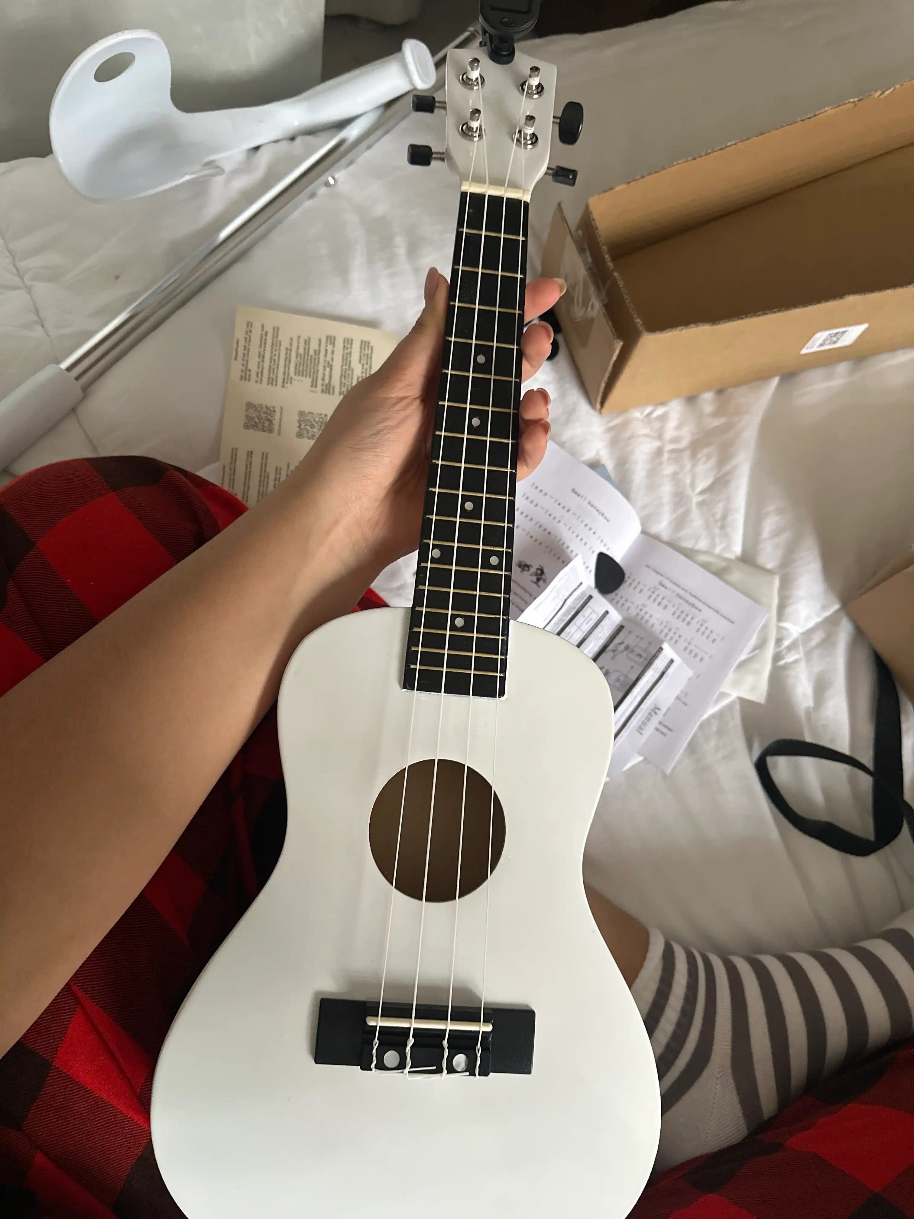 Konsert ukulelesi, 58 sm, musiqa asboblari to‘plami, mini gitara