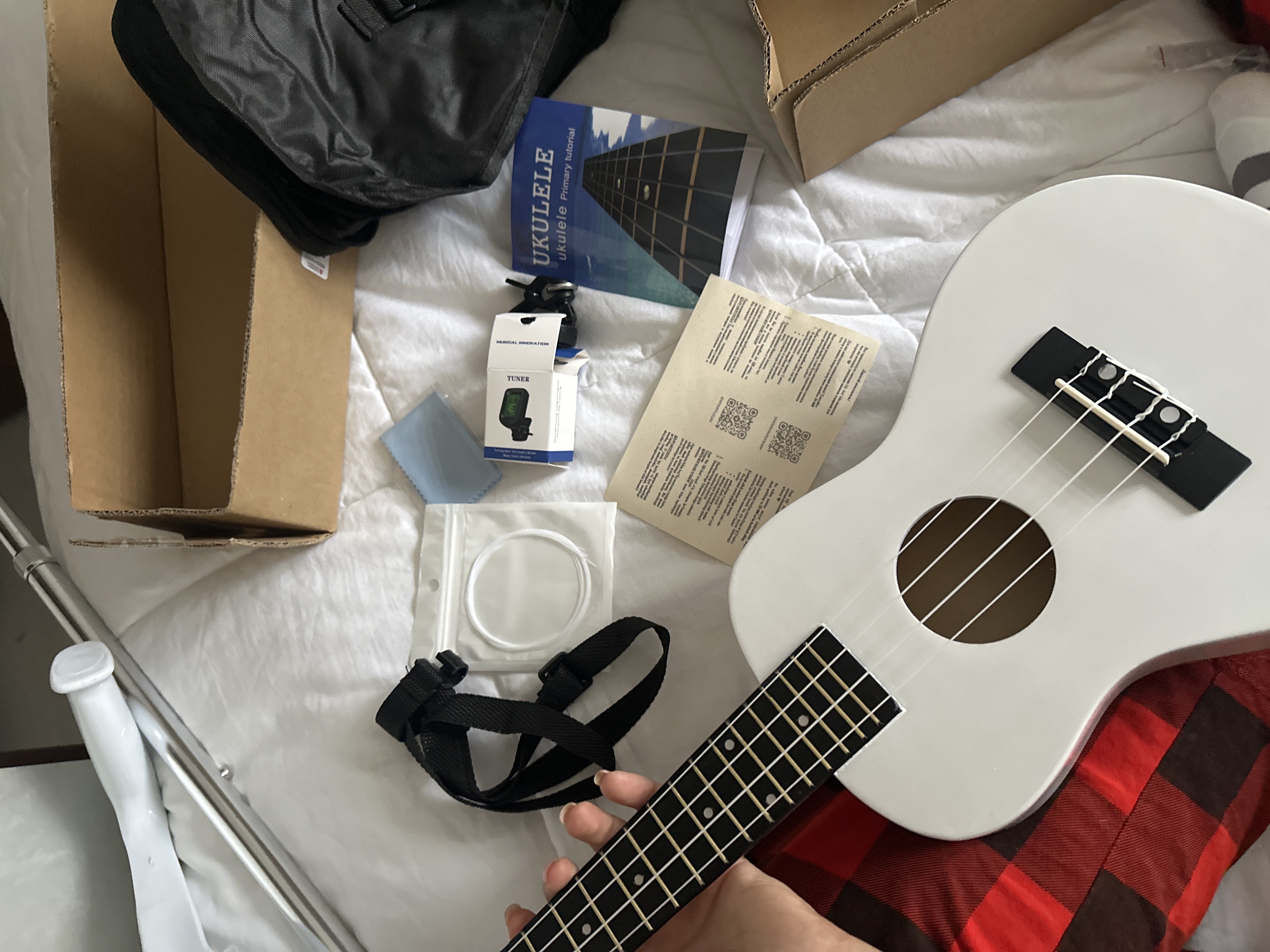 Konsert ukulelesi, 58 sm, musiqa asboblari to‘plami, mini gitara