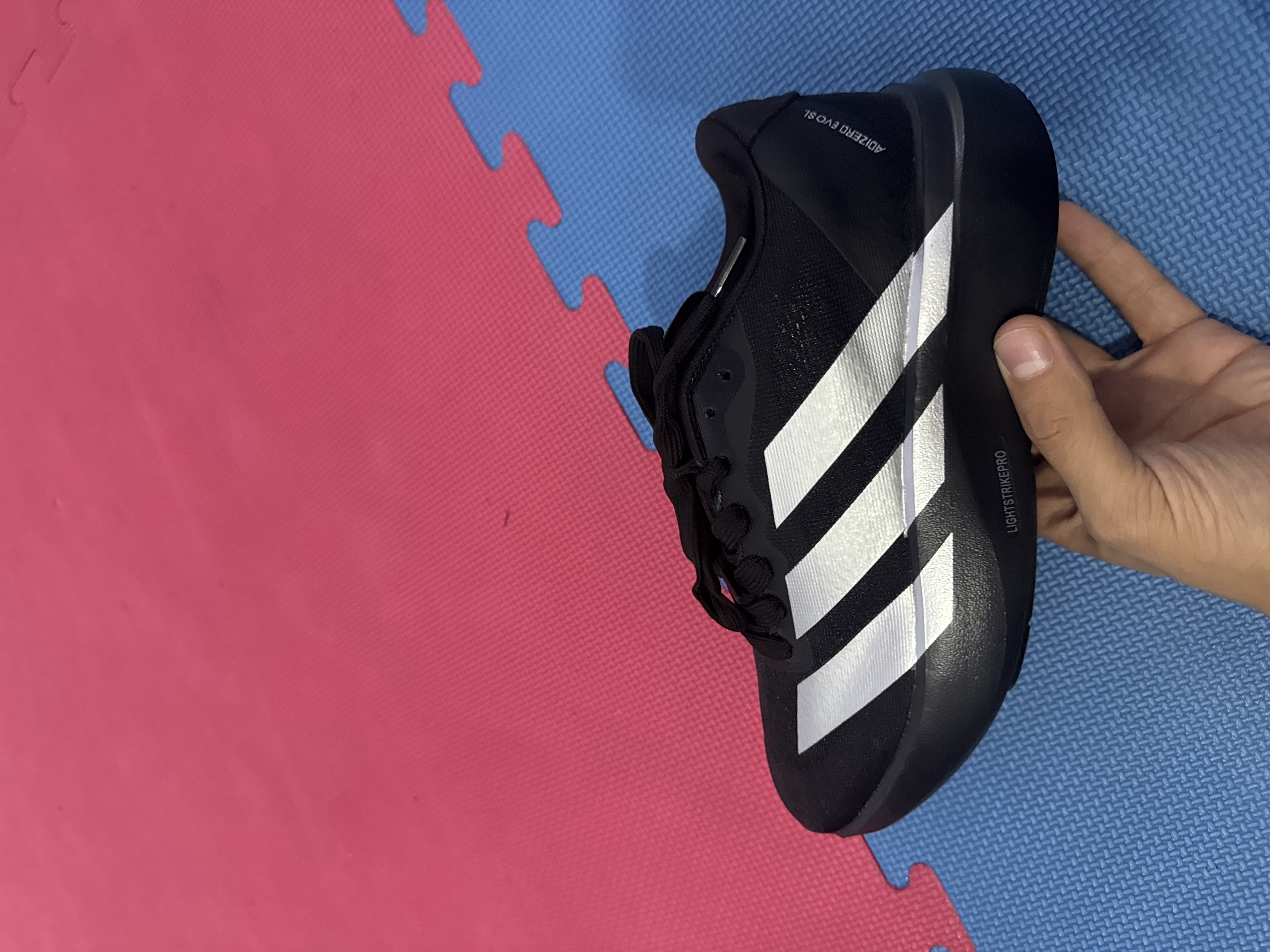 ADEZERO, Erkaklar uchun Sport krossovkalari, Adidas 40-44 