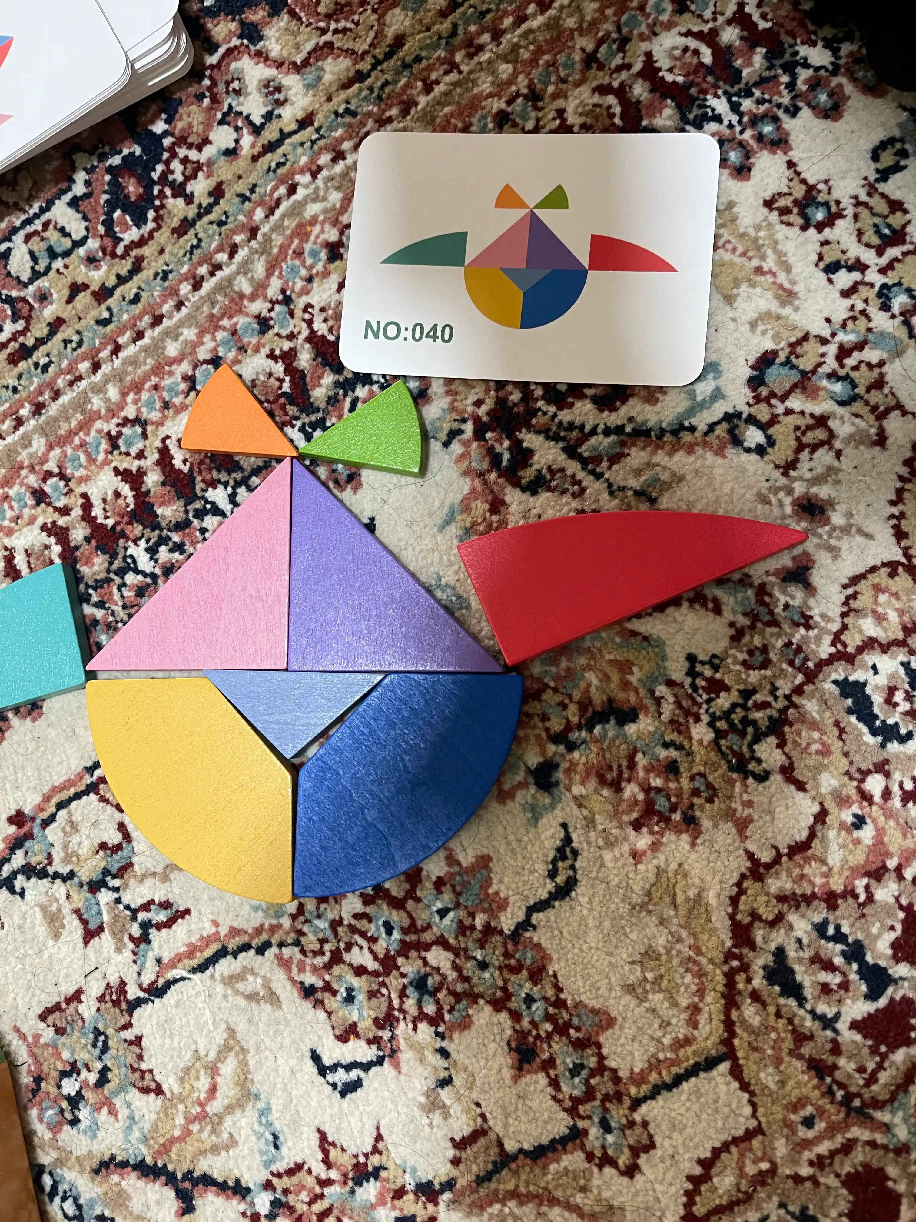 Ta'limiy yog'och jumboq o'yini Tangram, magnitli, tangram vazifalar bilan, tetris
