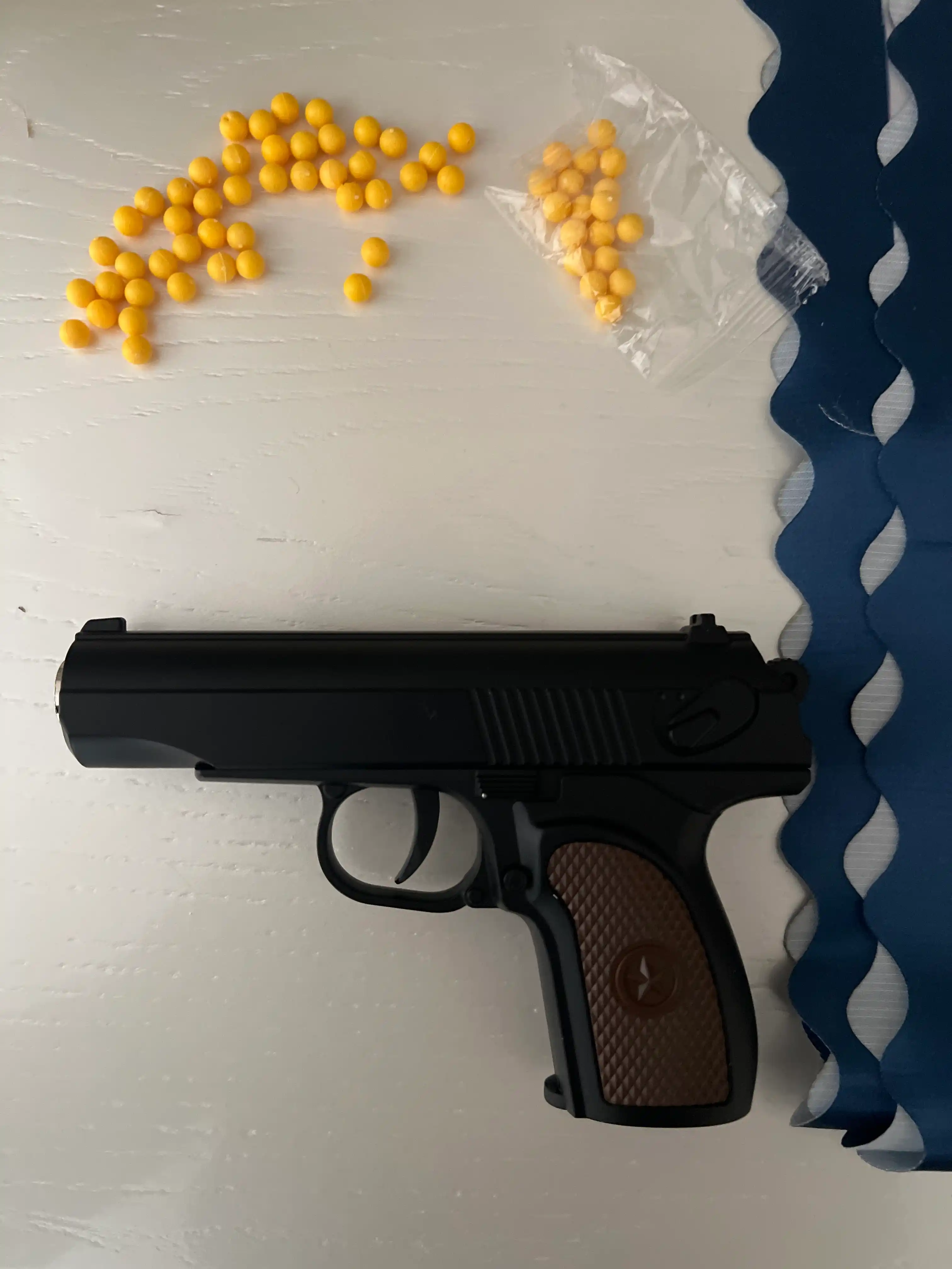 Metal pistolet, temir to'pponcha, К-113, M17, C28, glushiteli bilan, pistalet, pnevmatik