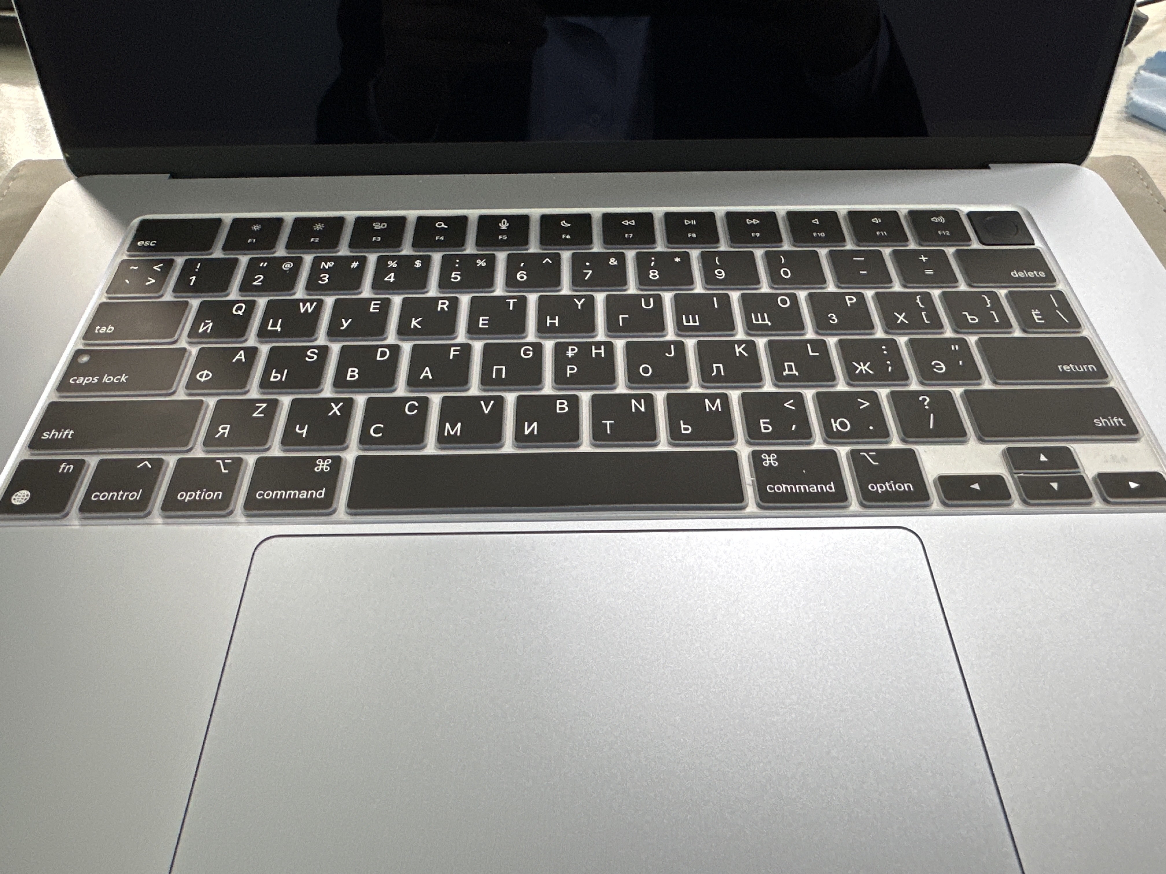 Чехол для клавиатуры MacBook Pro 14/16/ Air 15.3/13.6,Neo,M5, M4, M3, M2, M1, Max, Rus/Eng