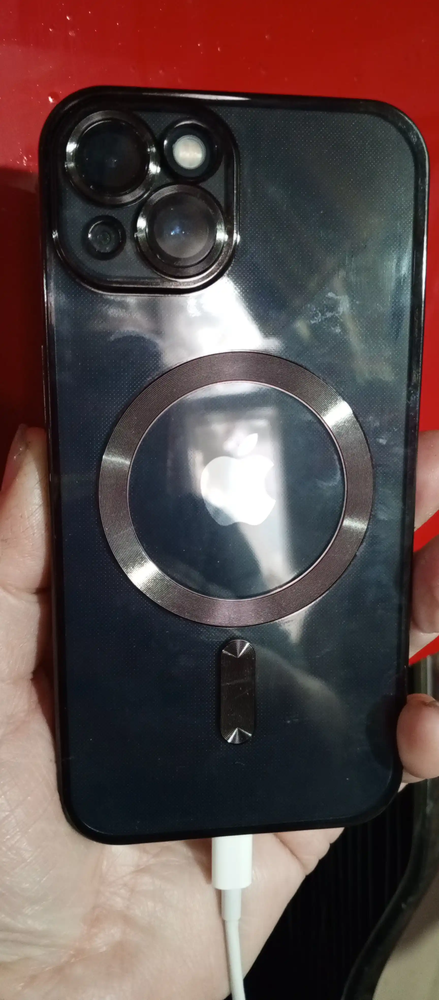 IPhone 13, 14 uchun Magsafe g‘ilofi