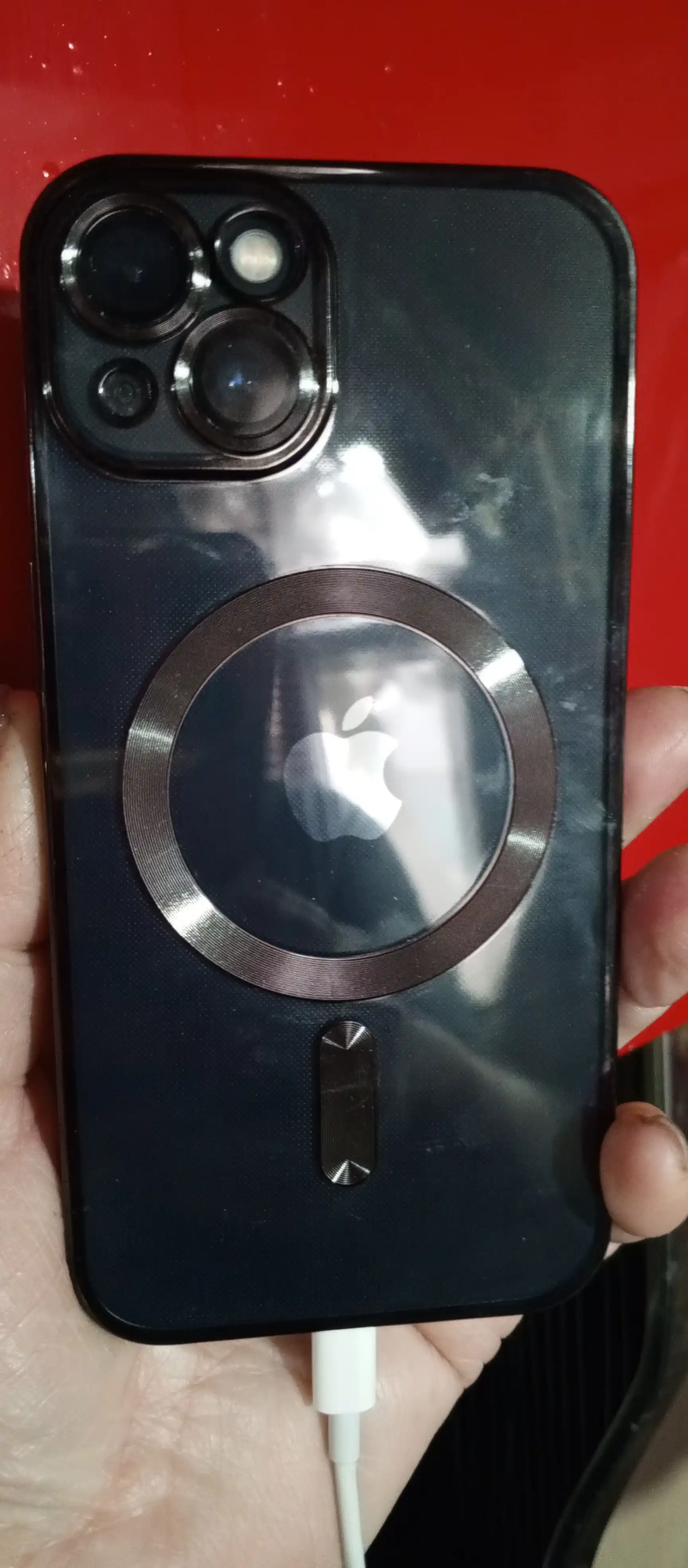 IPhone 13, 14 uchun Magsafe g‘ilofi