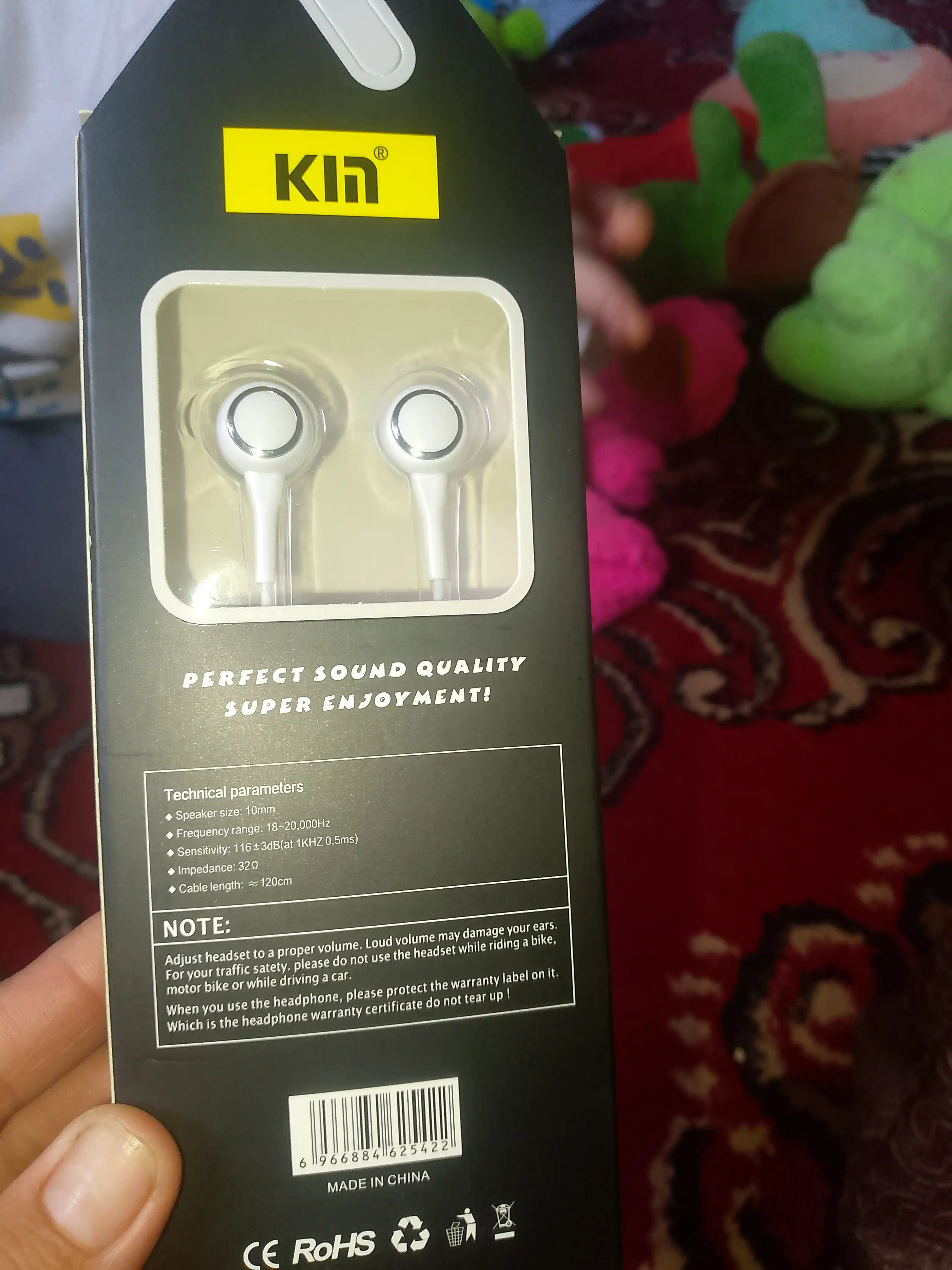 Simli quloqchin KIN K28, mikrofonli, 3.5mm jack, 10mm dinamik, 1.3m kabel