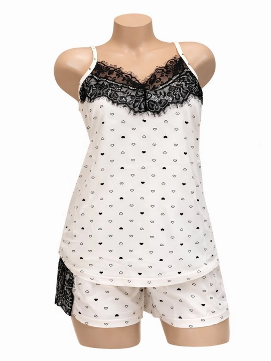Ayollar uchun pijama, mayka va shortilar, yuraklar bilan, Moyra - 