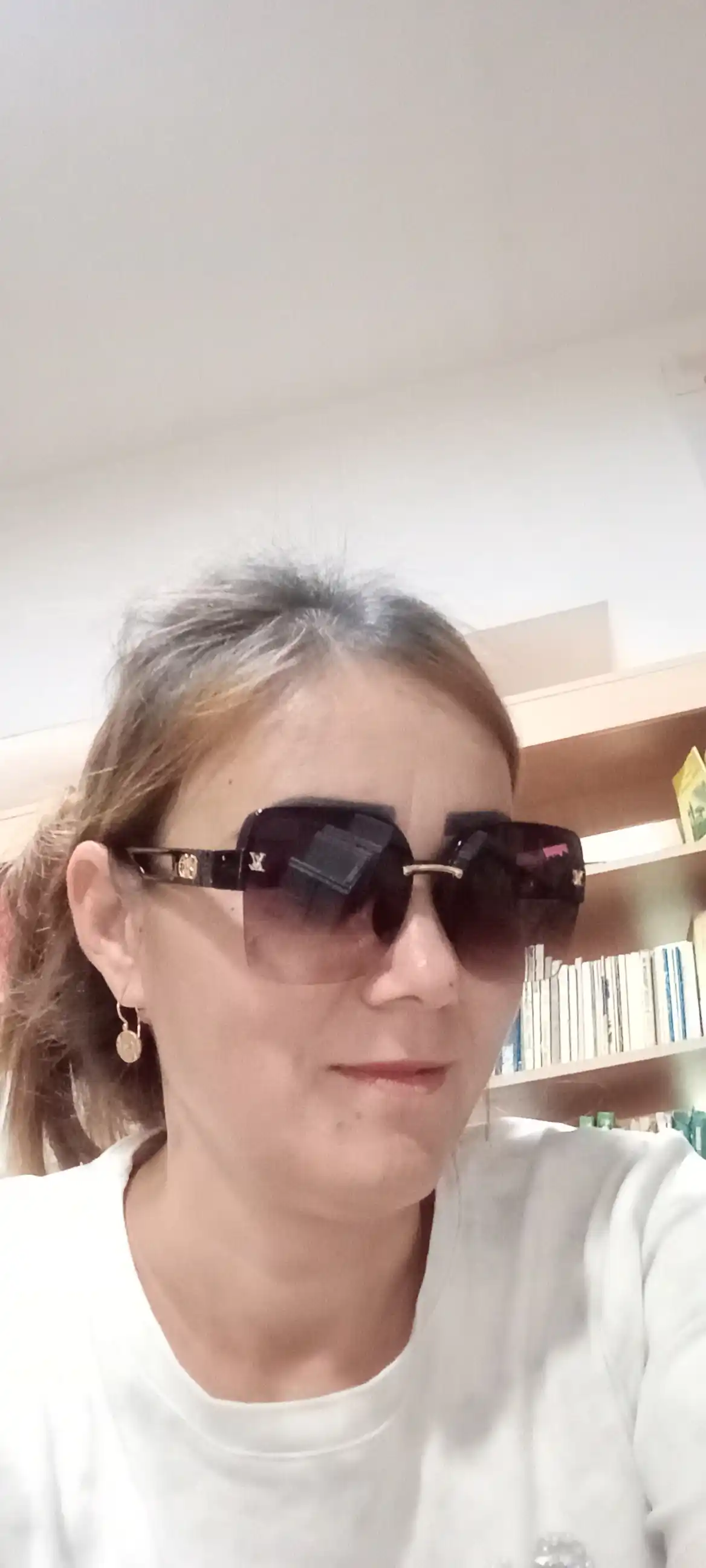 Quyoshdan saqlovchi ko'zoynaklar, ayollar uchun