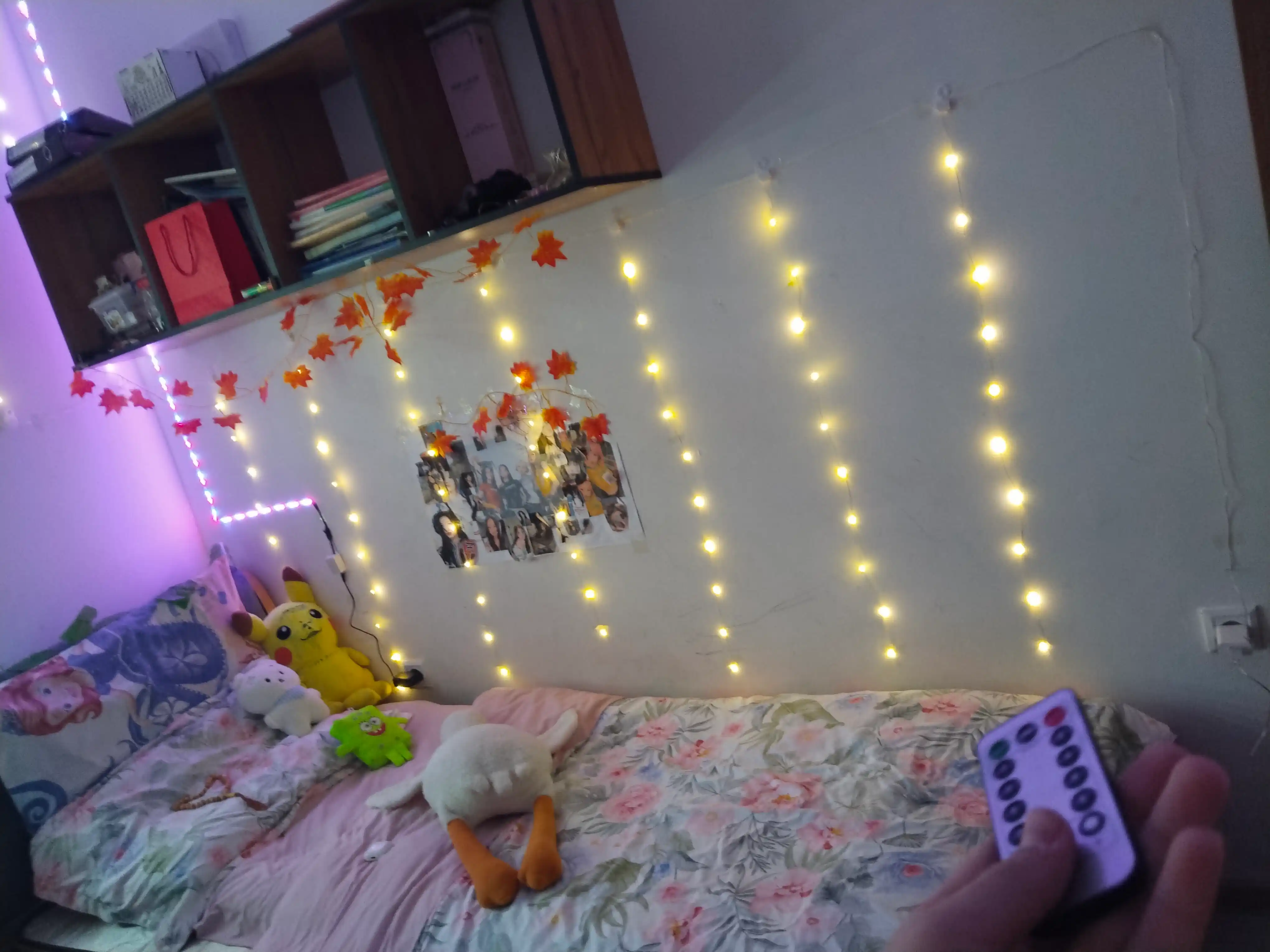 LED girlyanda pardasi Rosa 3x3, 3x2, 3x1 m — 8 rejim, pult, 10 ta ilgak, yangi yil uchun