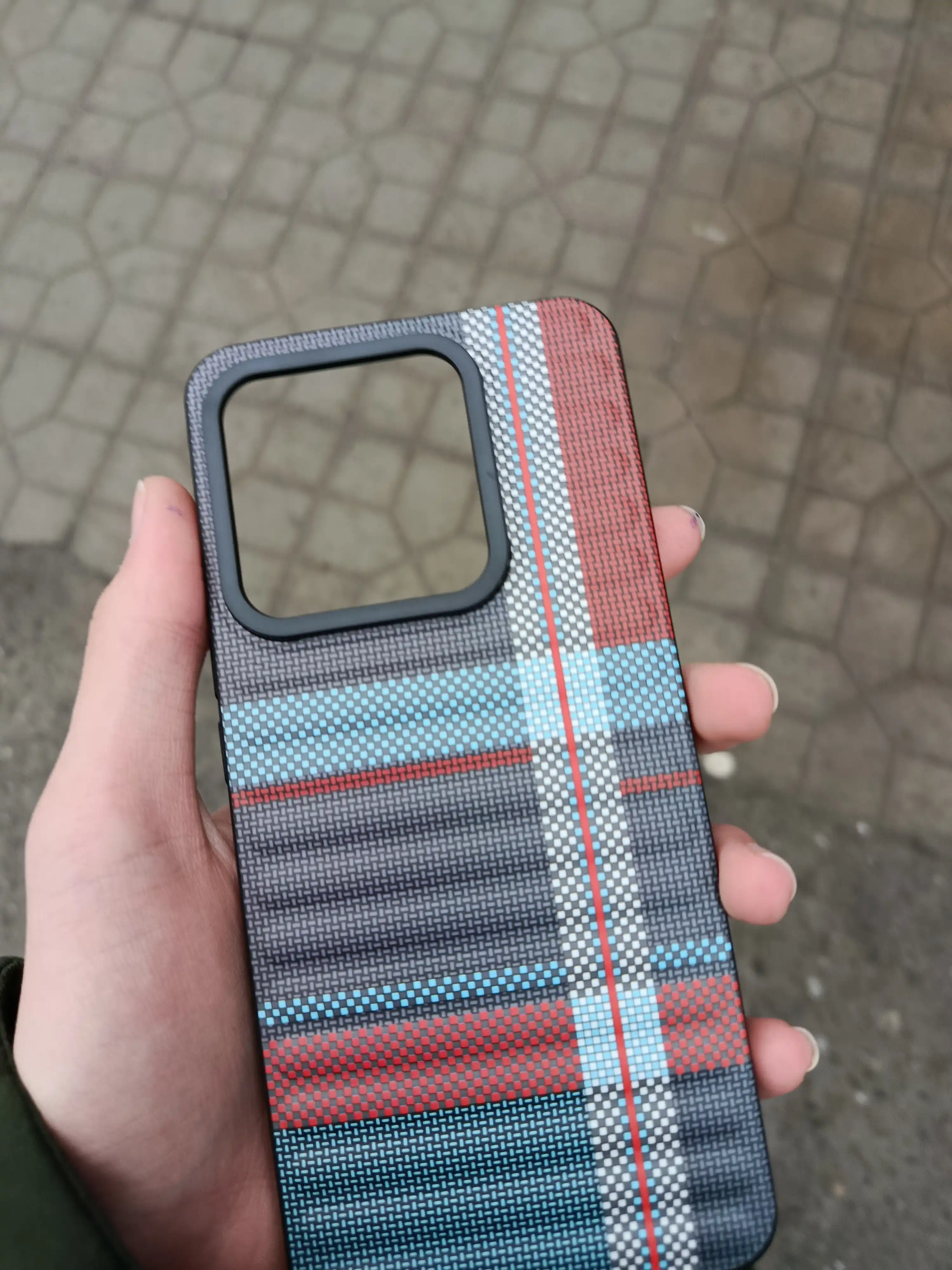 Xiaomi Redmi note 13 4G, 14C 4G, note 14 4G, note 14 pro 4G uchun Karbon uslubidagi g'ilof