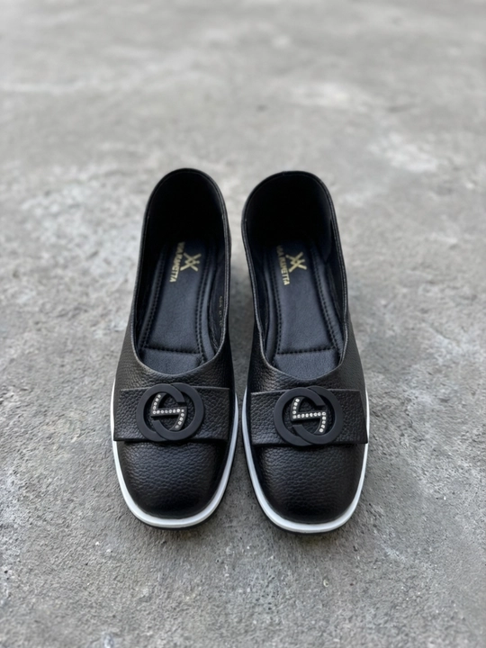 Ayollar uchun qora loafer – klassik, qulay past poshnali, kundalik oyoq kiyimi 36–41