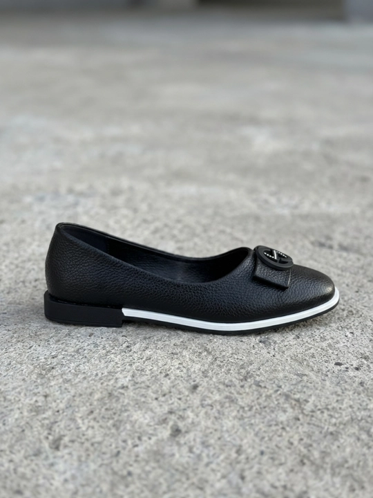 Ayollar uchun qora loafer – klassik, qulay past poshnali, kundalik oyoq kiyimi 36–41